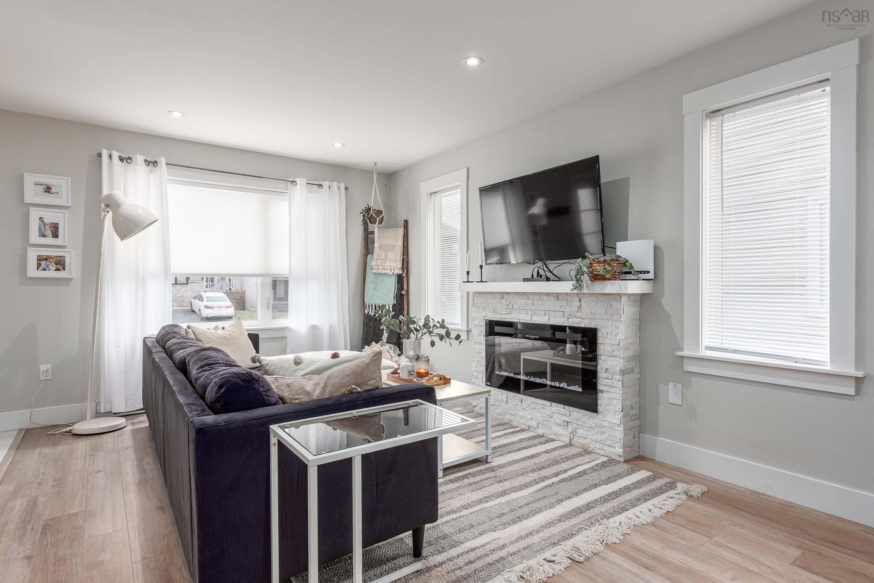 $579,900.00: 139 Titanium Crescent, Halifax