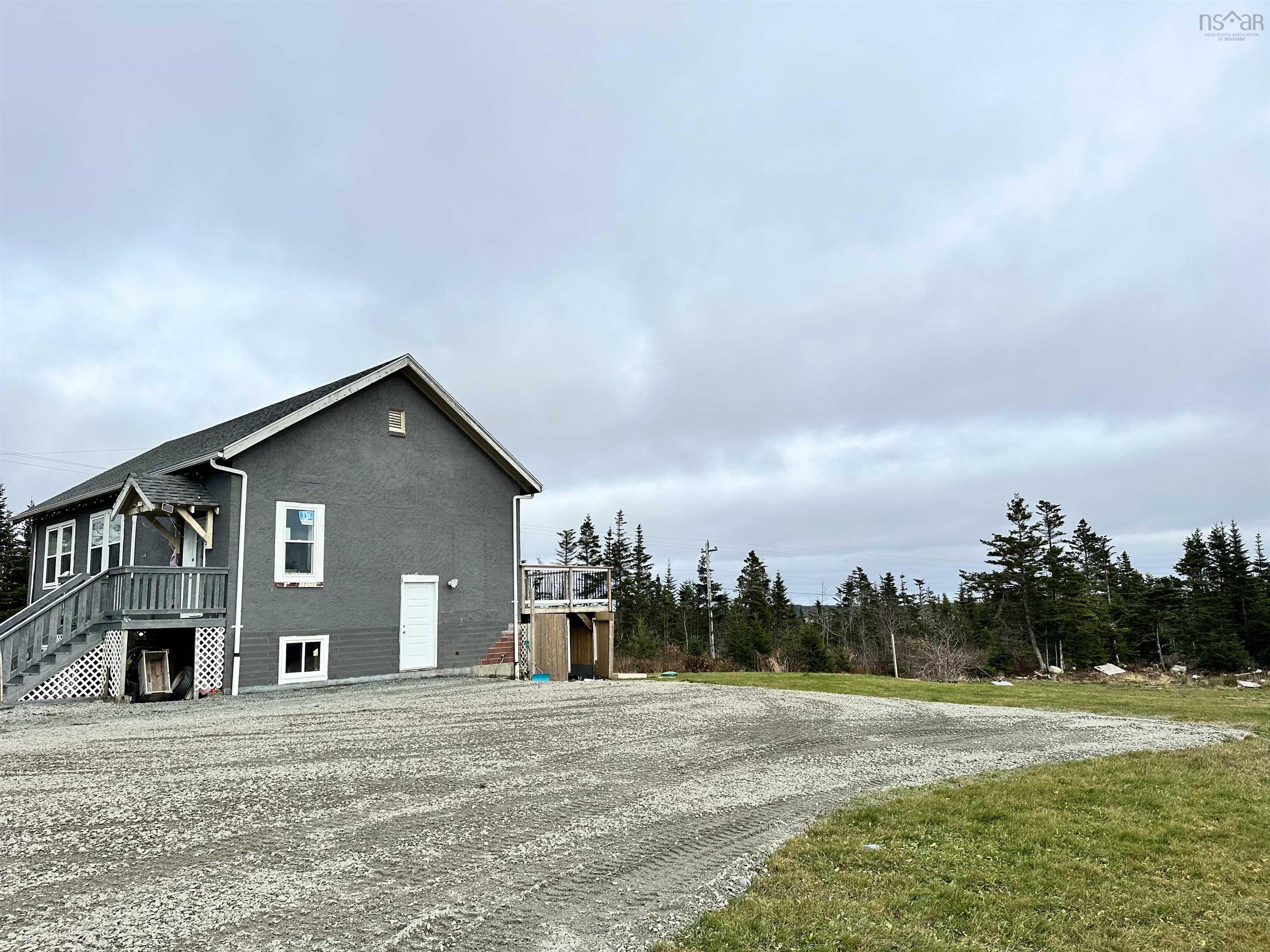 $284,900.00: 16756 HIghway 7, Pleasant Harbour