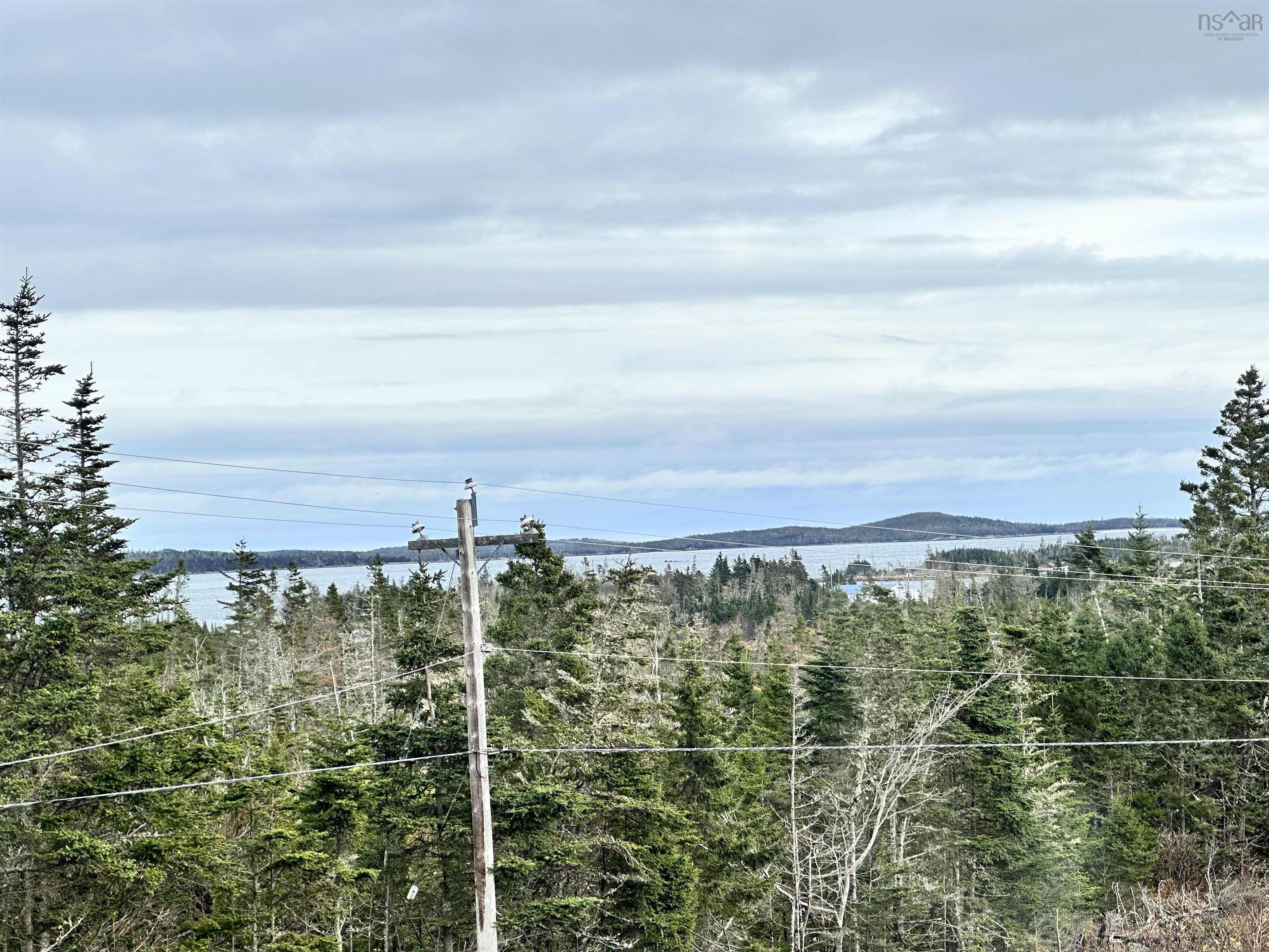 $284,900.00: 16756 HIghway 7, Pleasant Harbour