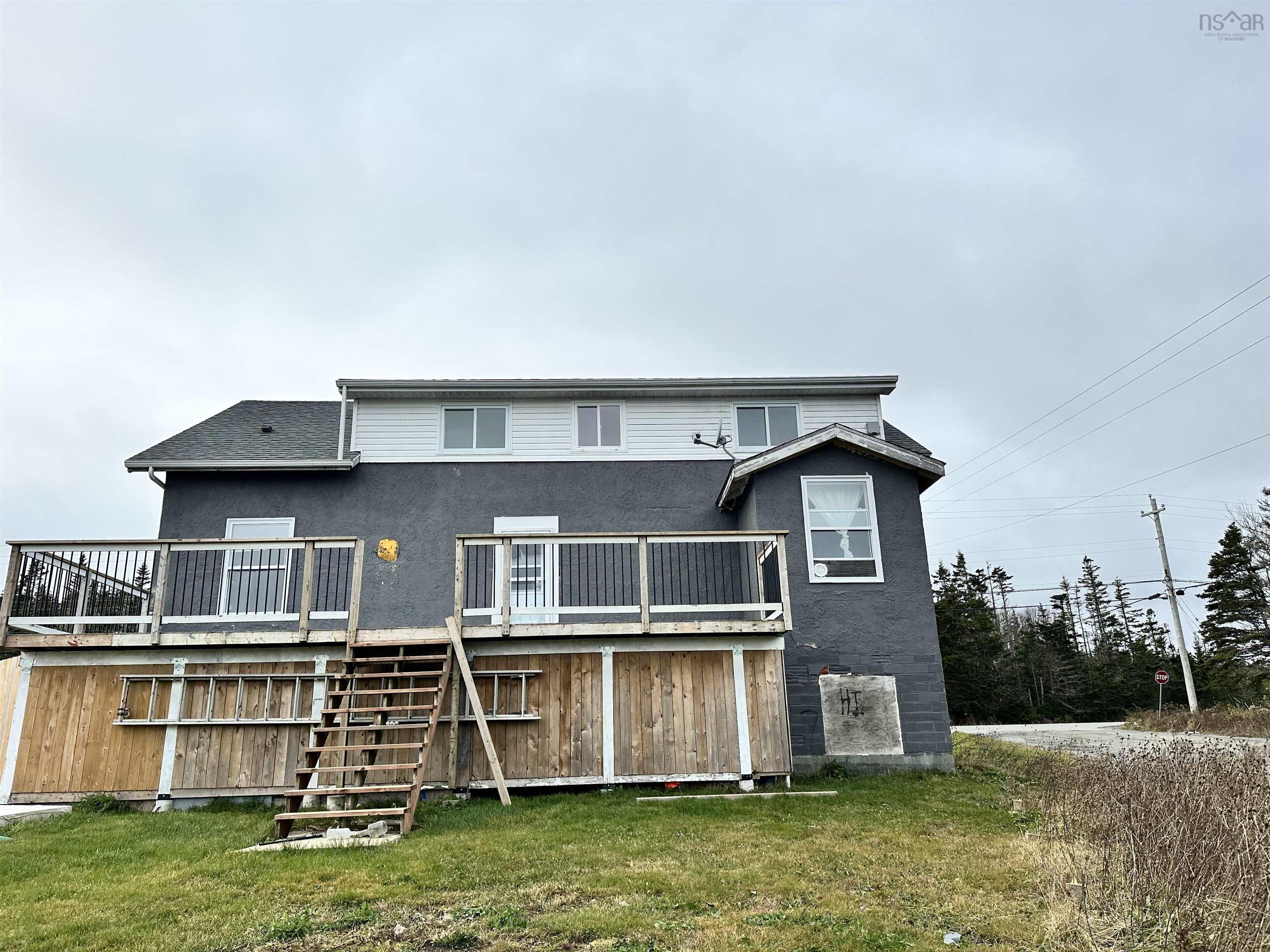 $284,900.00: 16756 HIghway 7, Pleasant Harbour
