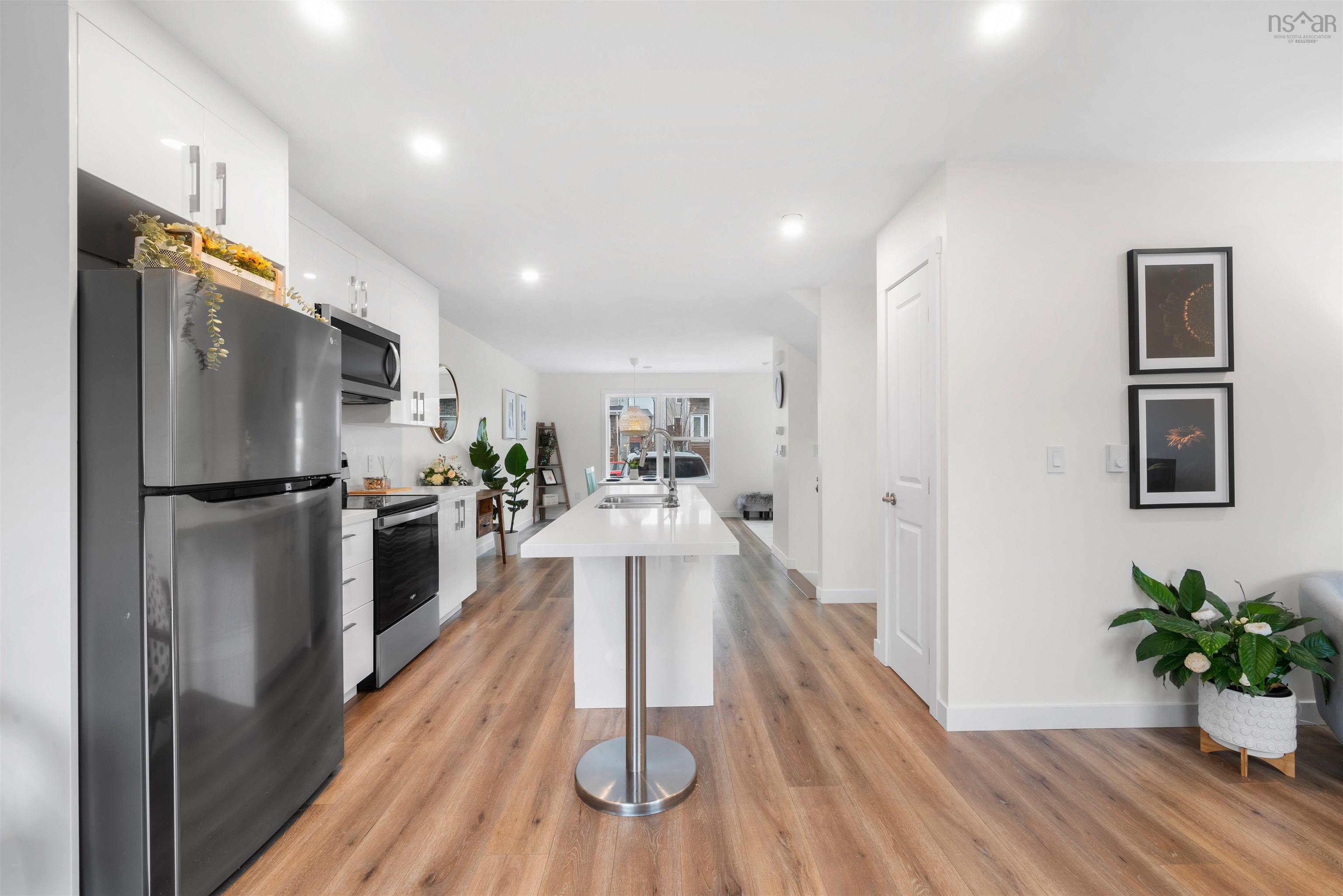 $589,900.00: 127 Cortland Ridge, Halifax