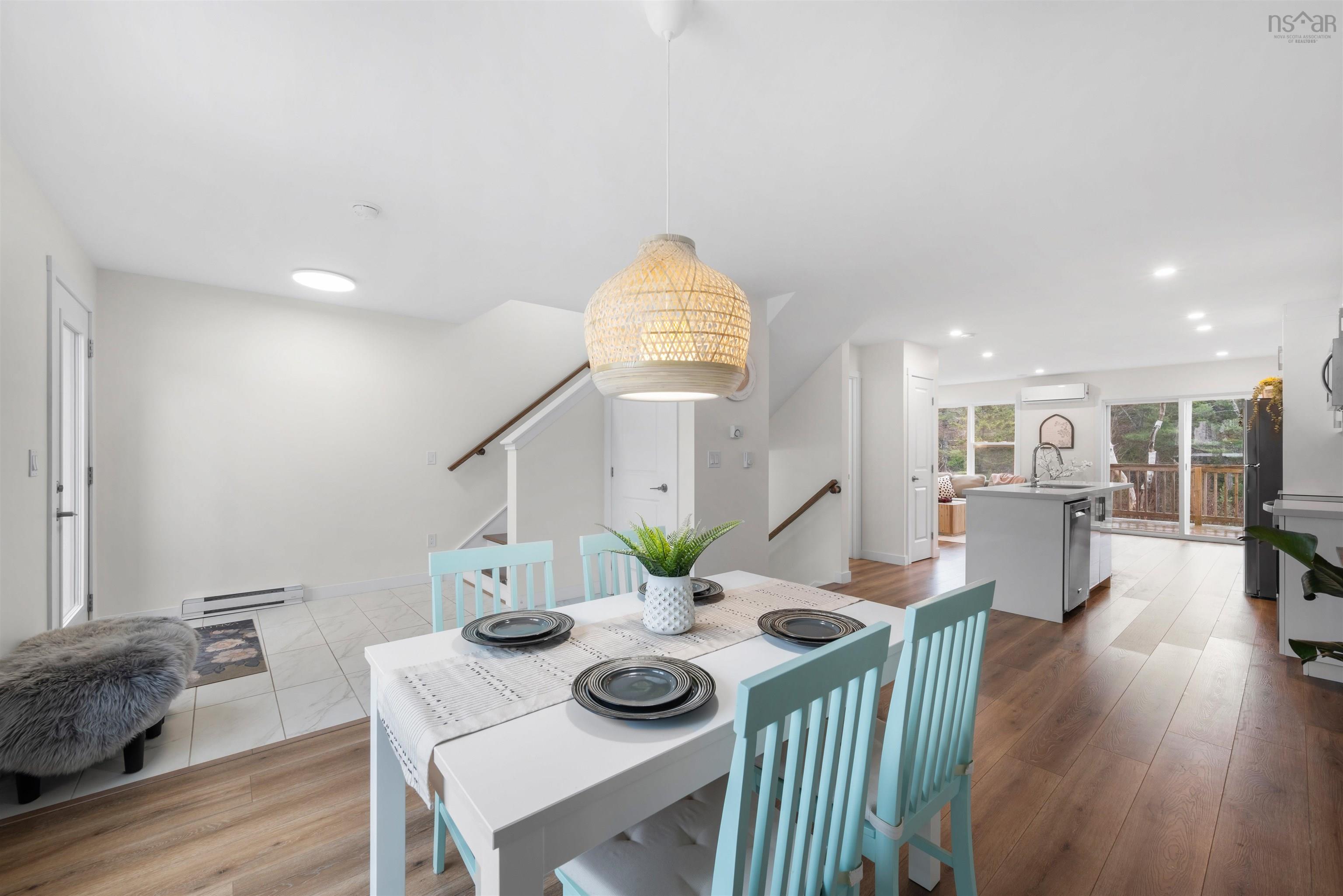 $589,900.00: 127 Cortland Ridge, Halifax