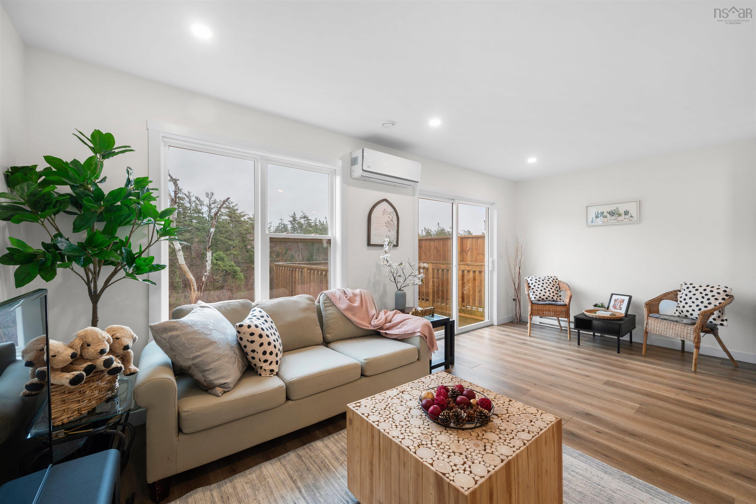 $589,900.00: 127 Cortland Ridge, Halifax