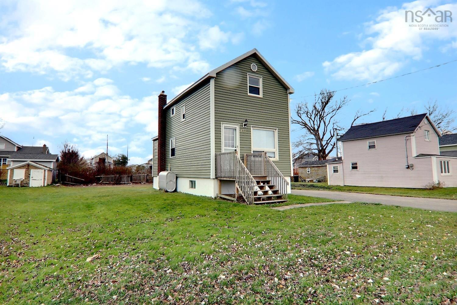 $150,000.00: 402 King Street, New Waterford