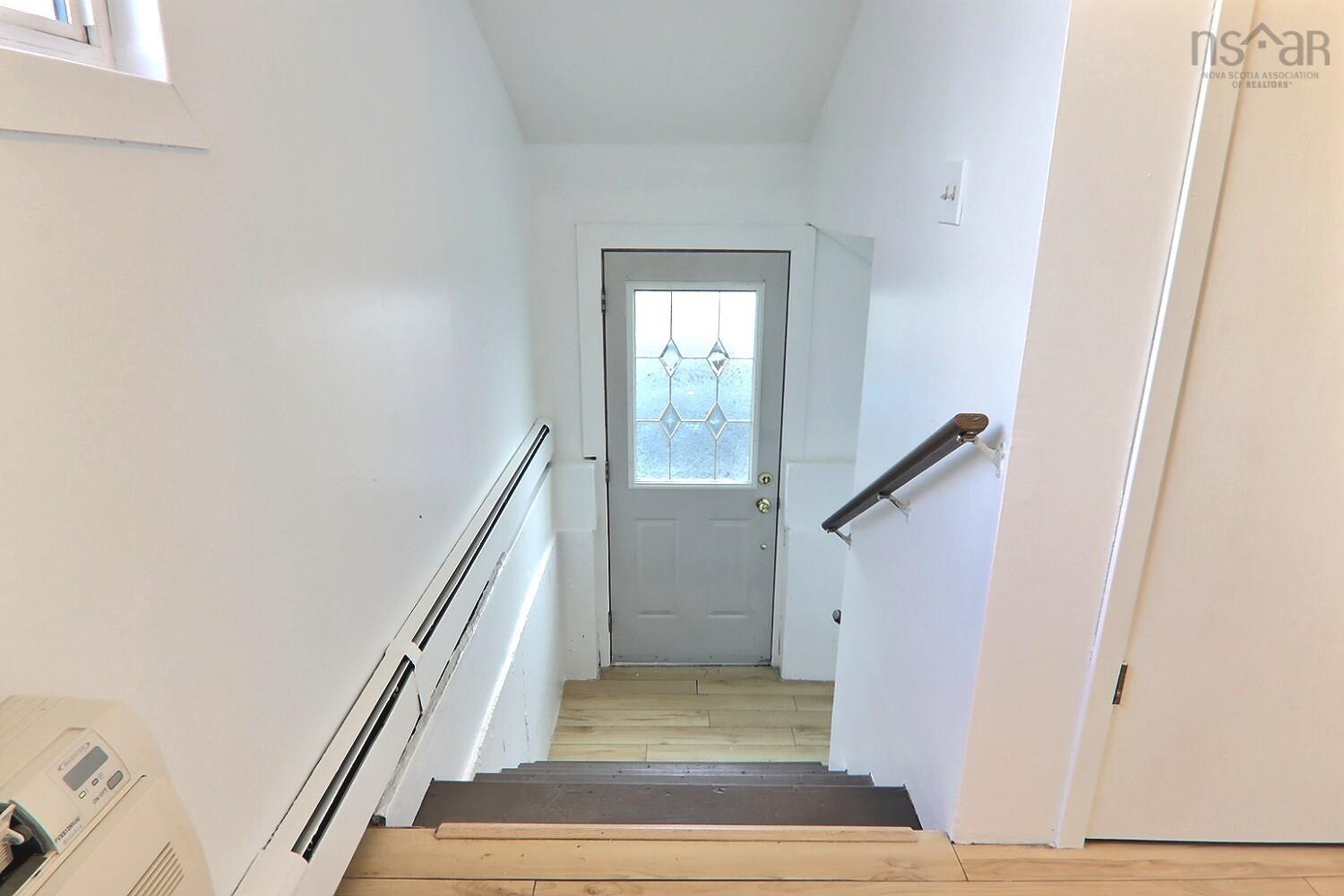 $150,000.00: 402 King Street, New Waterford