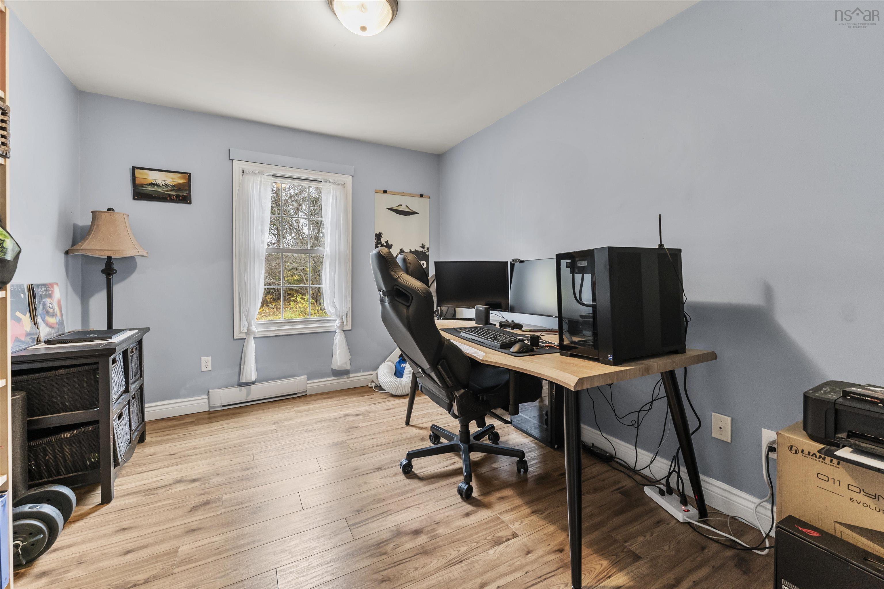 $409,900.00: 37 Russell Street, Dartmouth