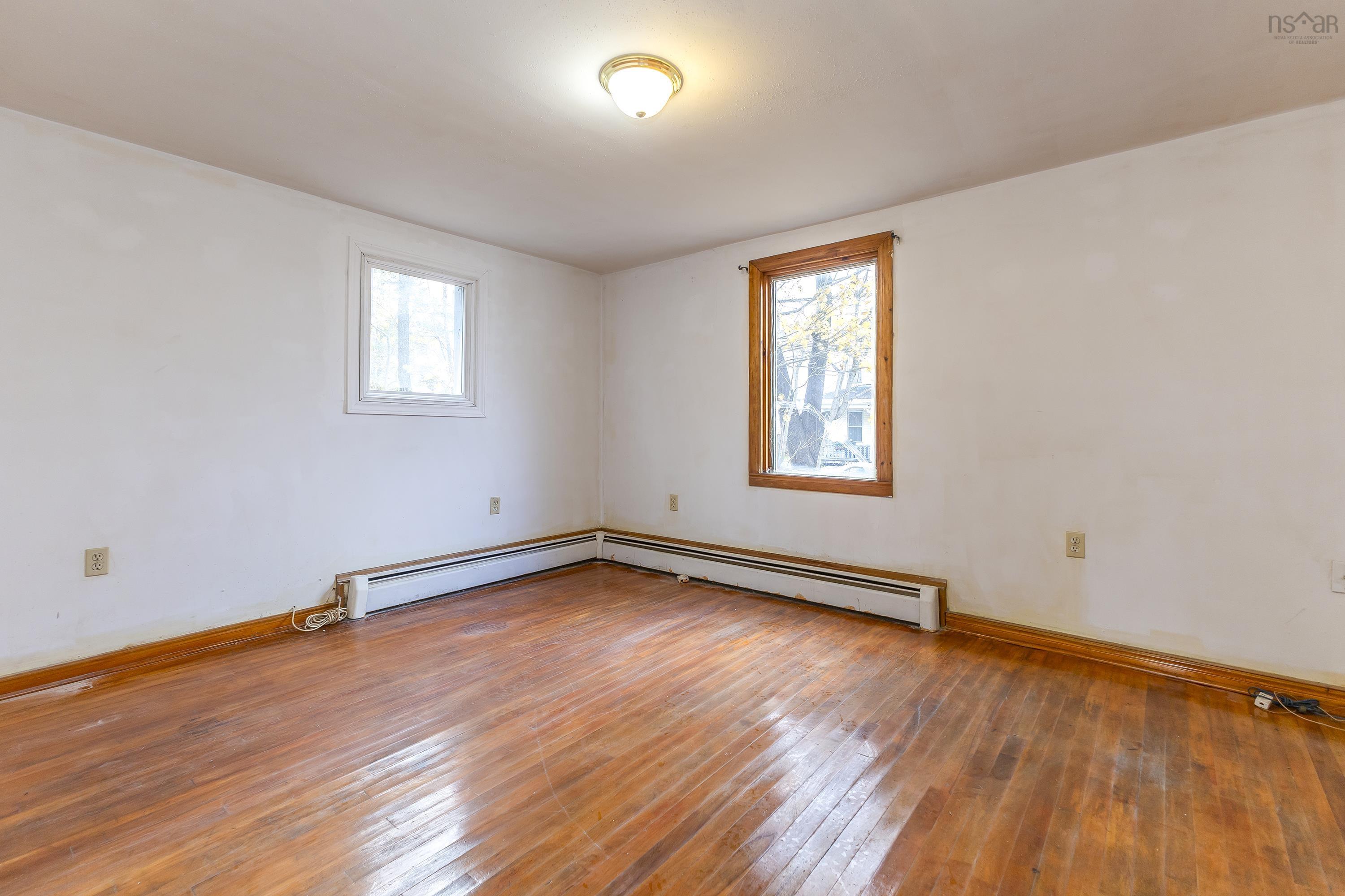 $185,000.00: 17 Mechanic Street, Trenton
