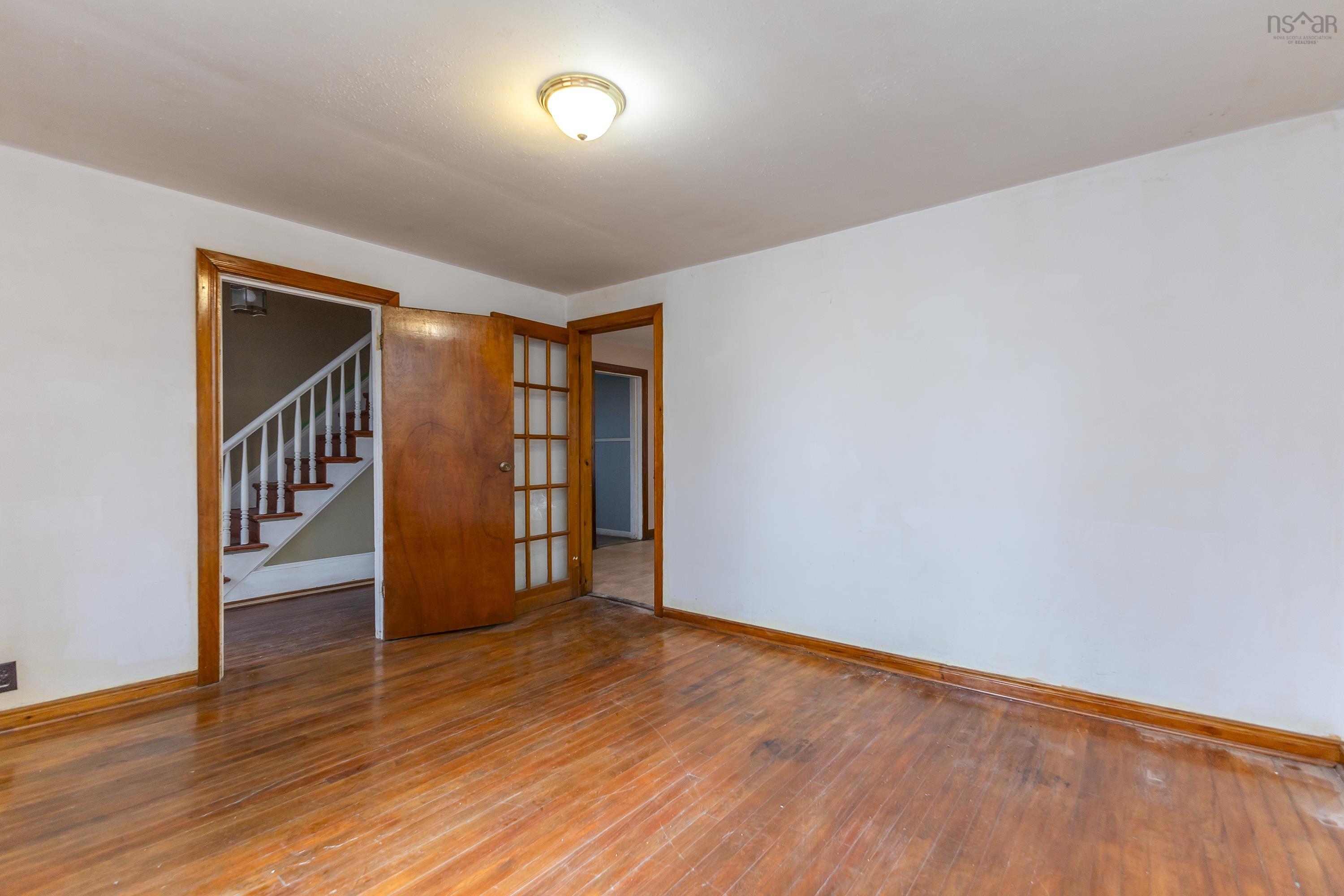 $185,000.00: 17 Mechanic Street, Trenton