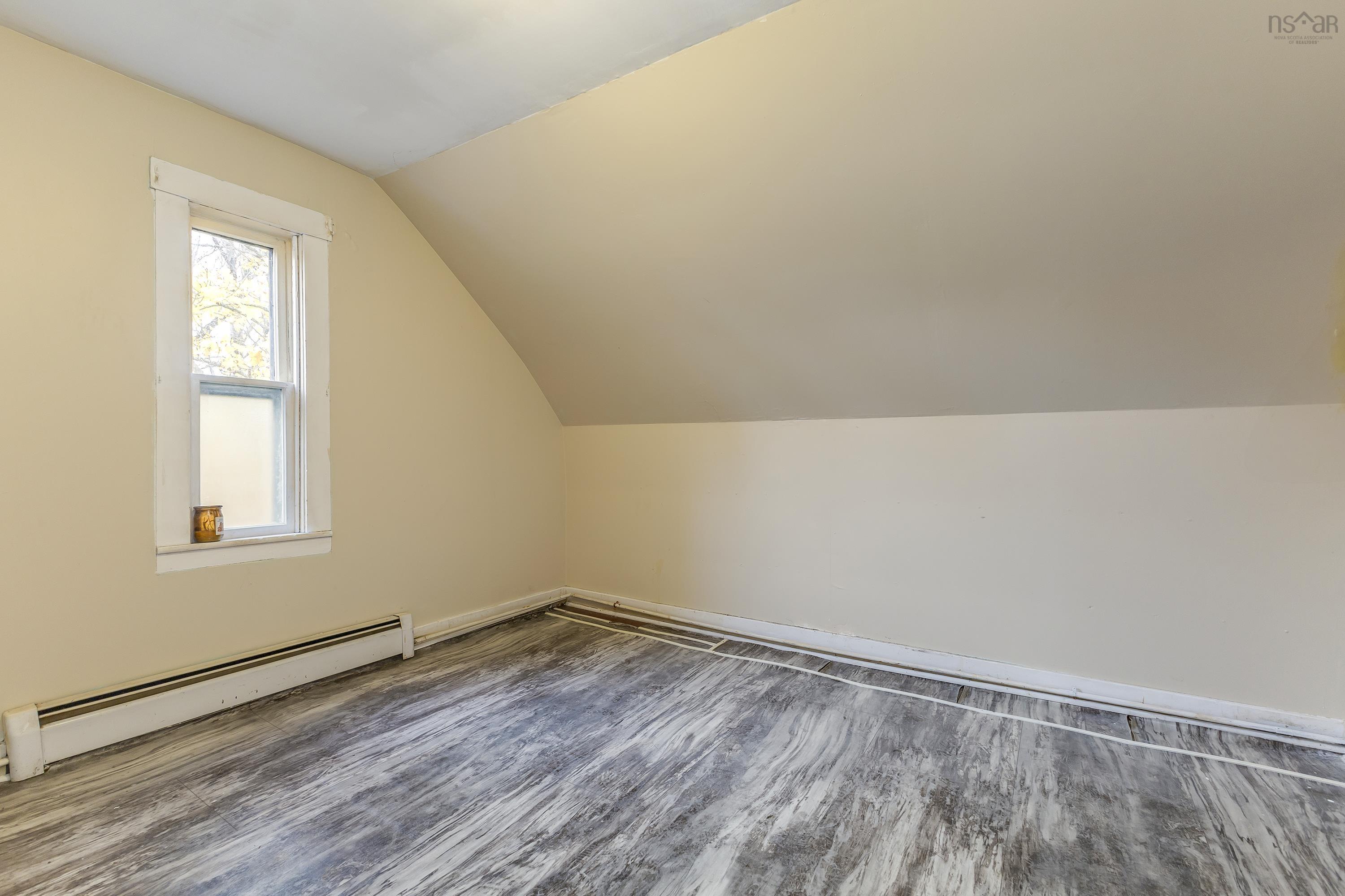 $185,000.00: 17 Mechanic Street, Trenton