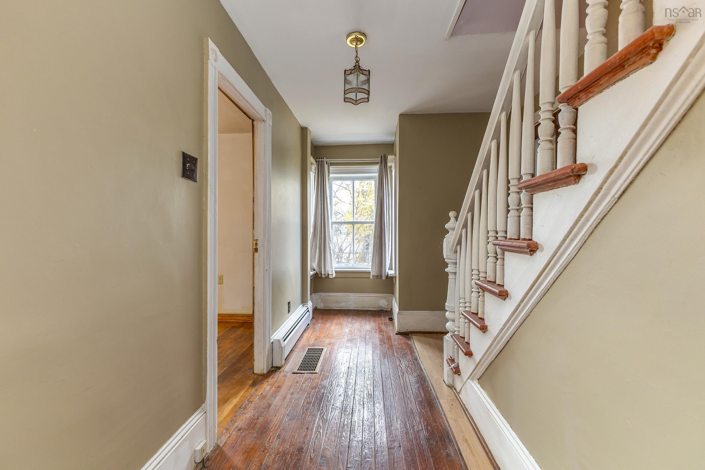 $185,000.00: 17 Mechanic Street, Trenton