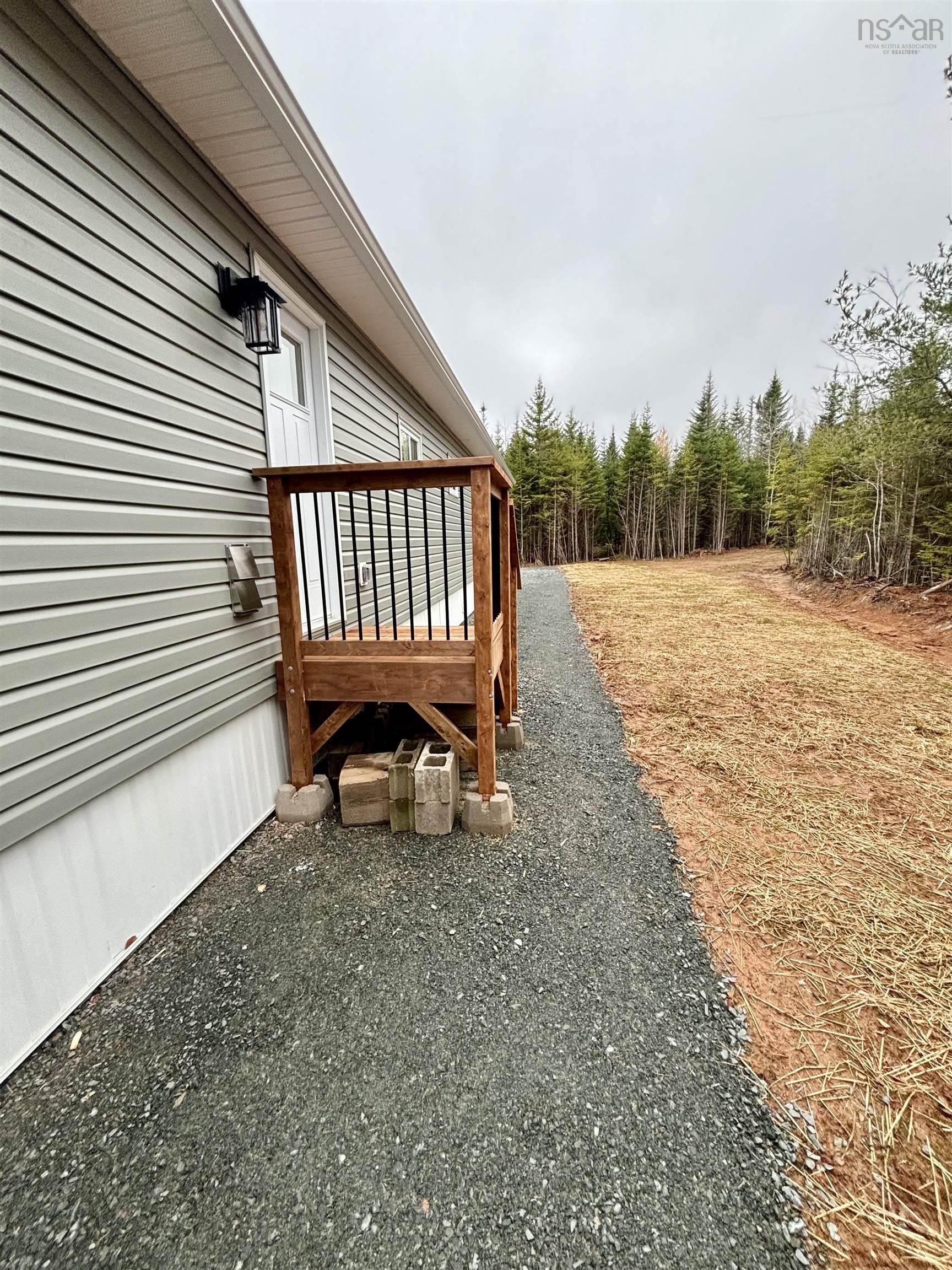 $259,900.00: 38 Maloney Road, Admiral Rock