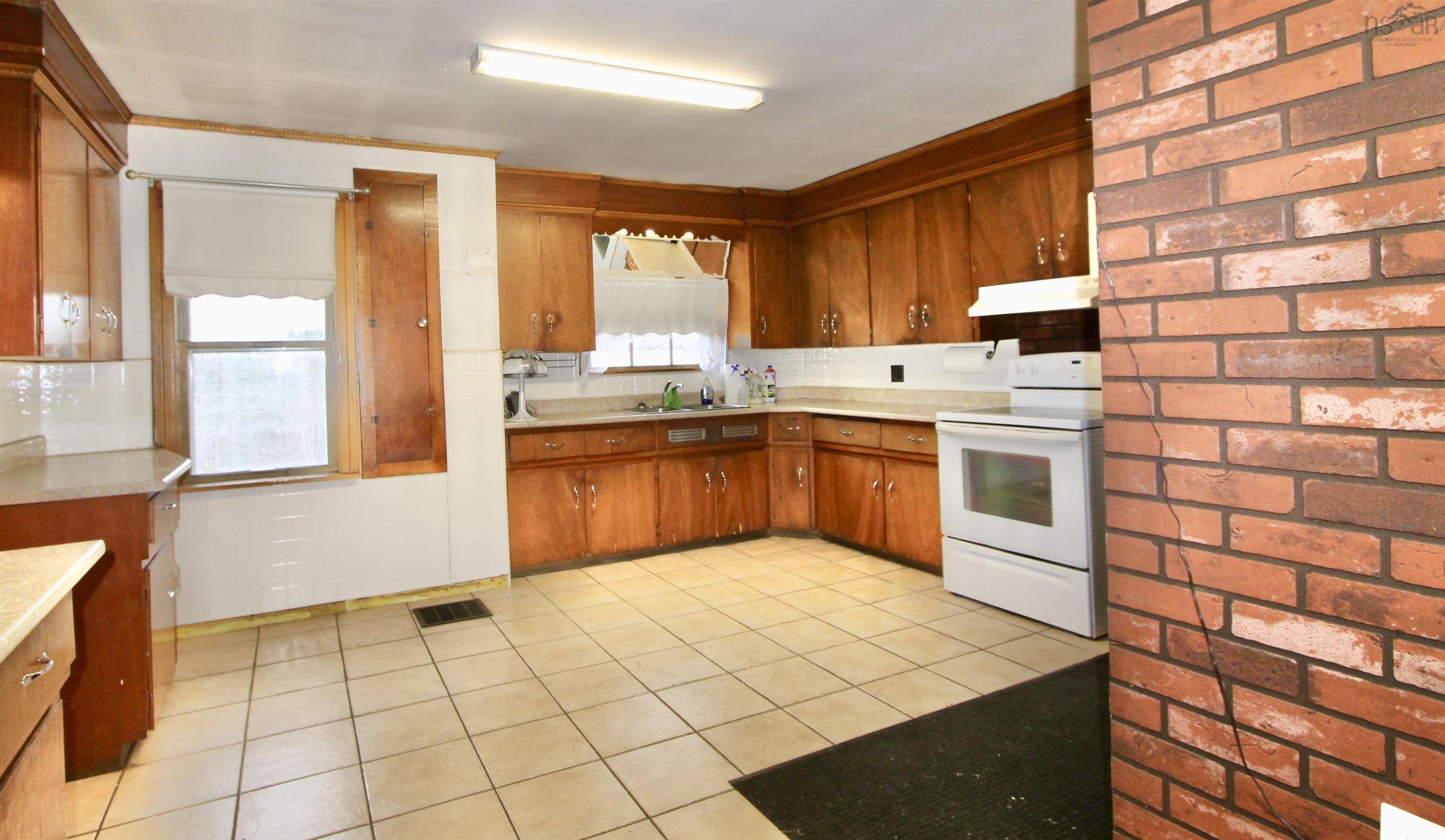 $299,900.00: 1223 Conquerall Road, Conquerall Mills