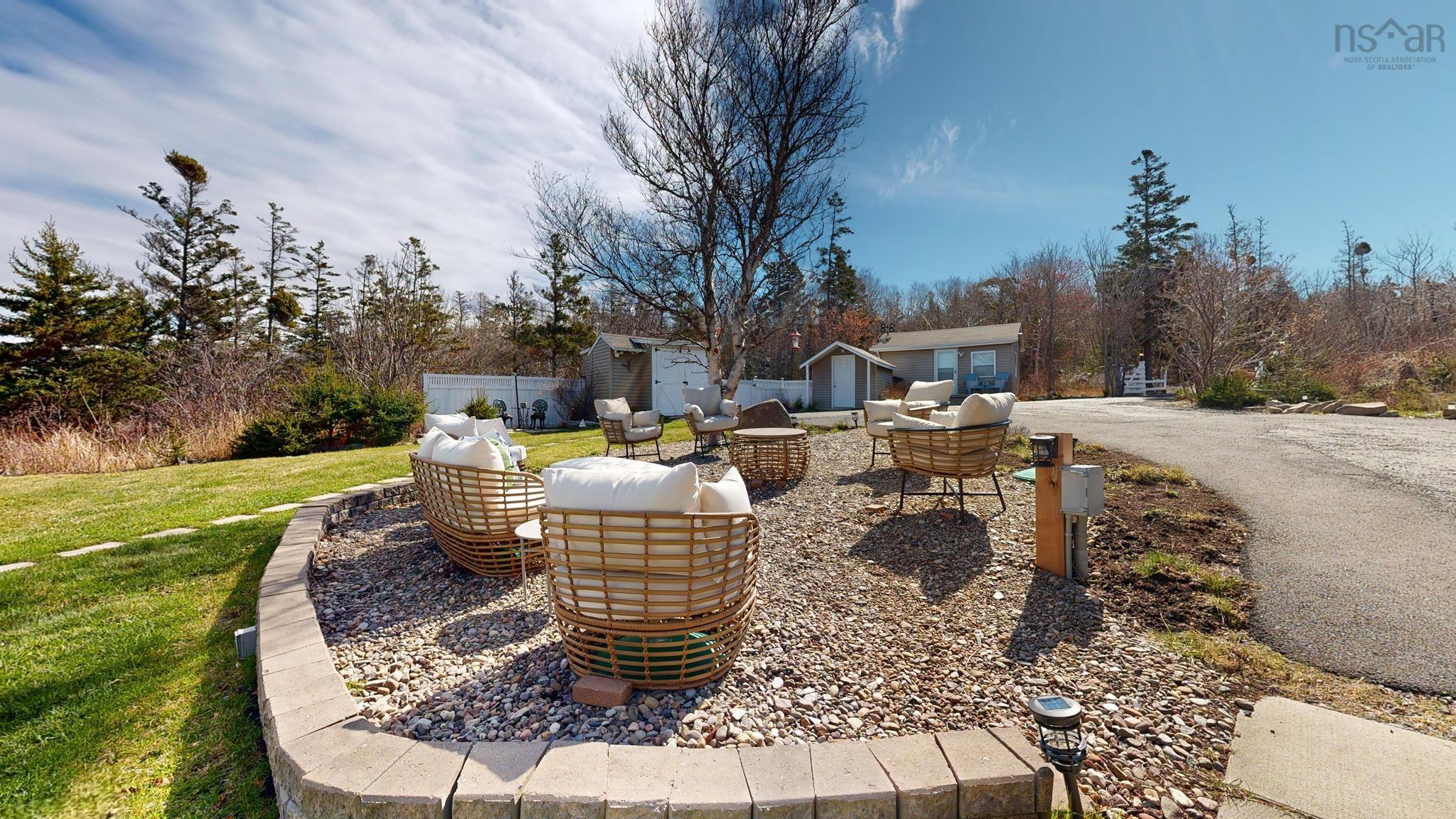 $679,500.00: 59 Sunset Avenue, Phinneys Cove
