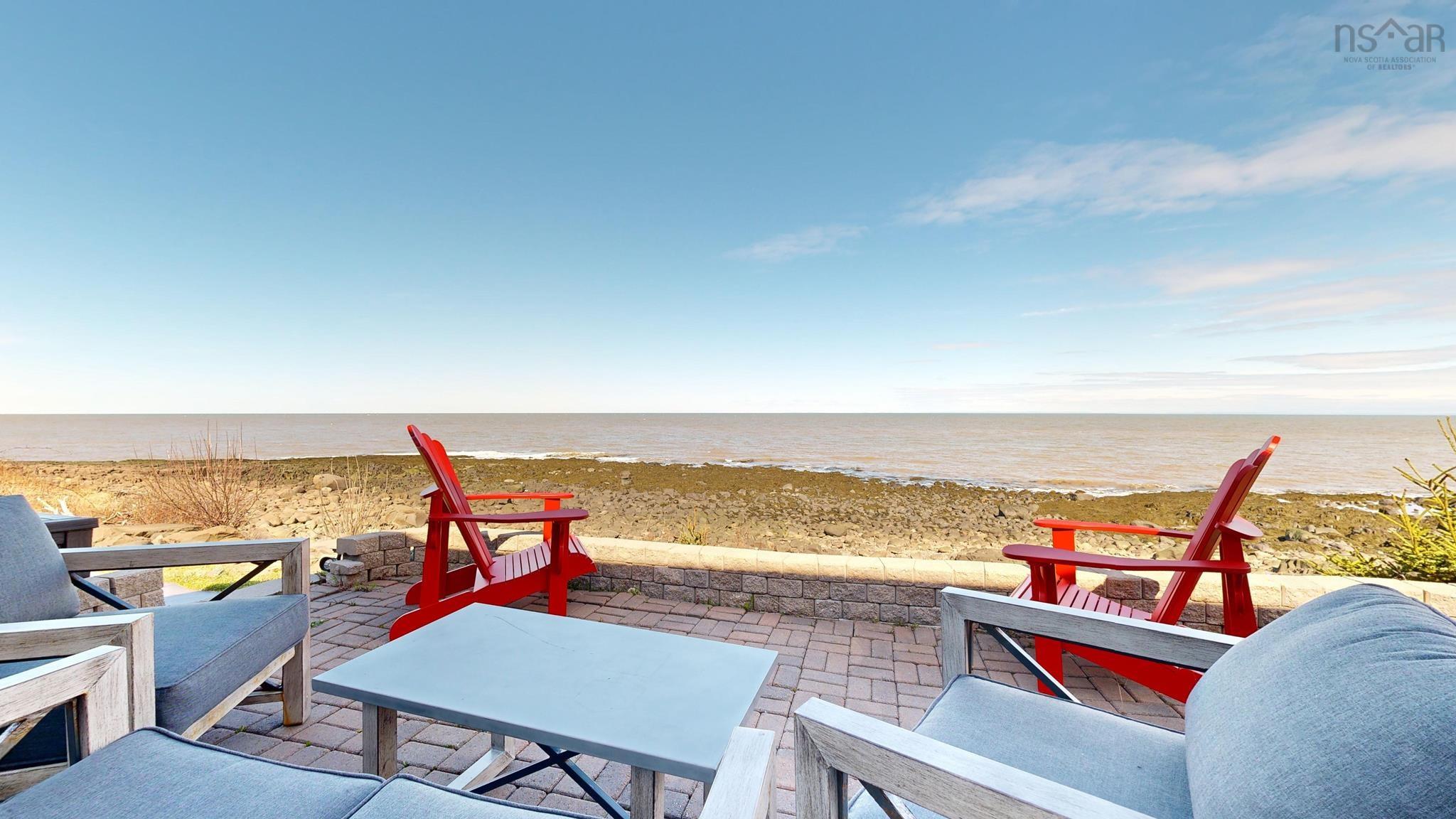 $679,500.00: 59 Sunset Avenue, Phinneys Cove