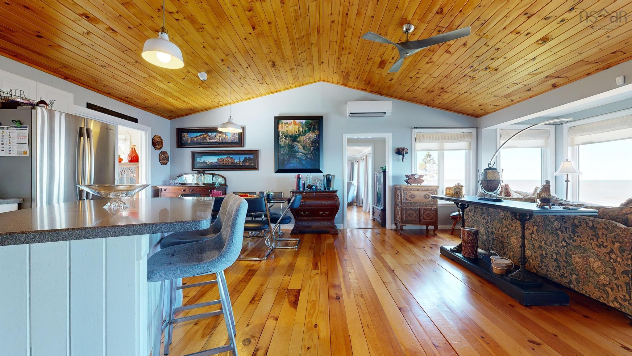 $679,500.00: 59 Sunset Avenue, Phinneys Cove