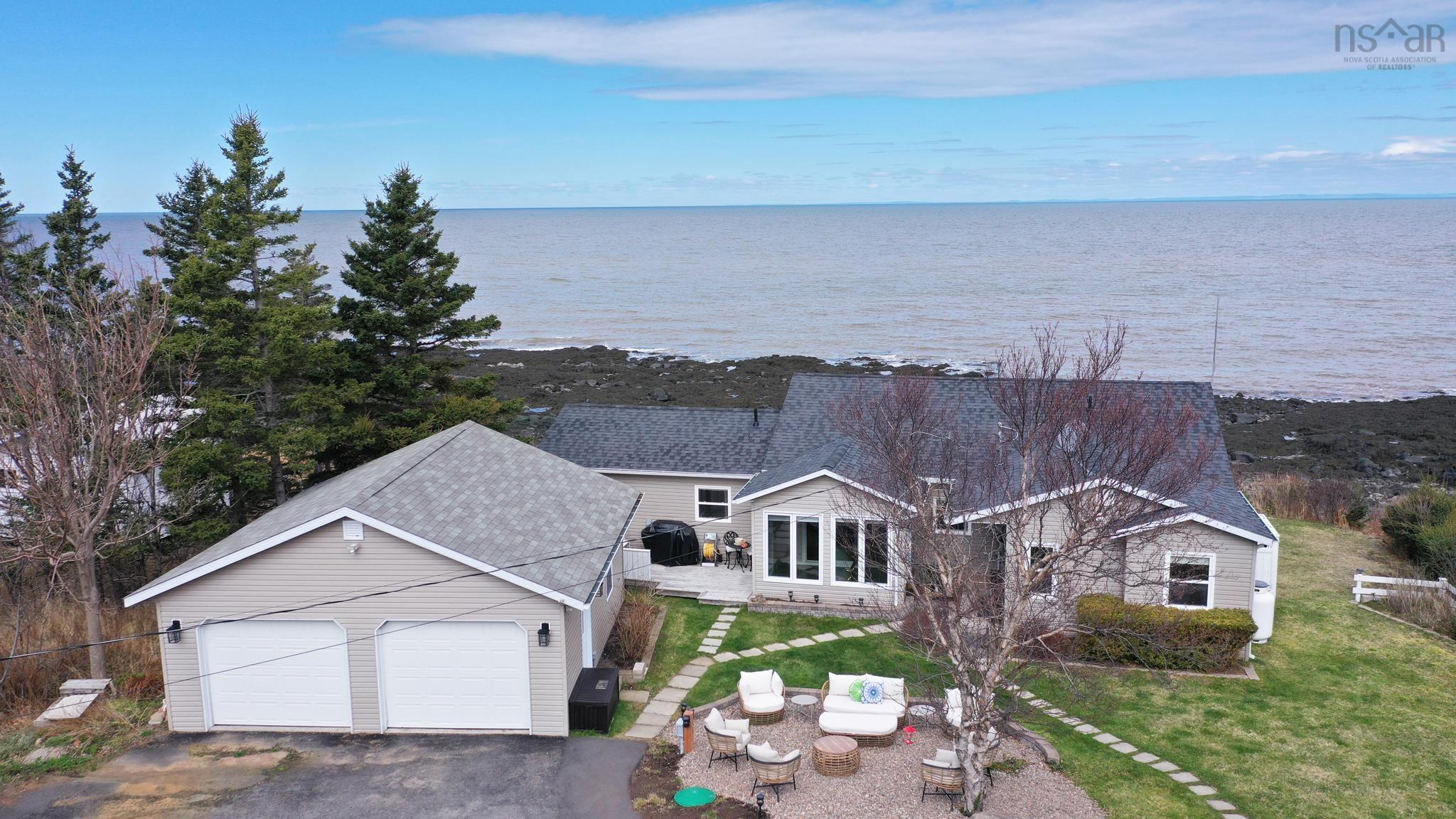 $679,500.00: 59 Sunset Avenue, Phinneys Cove