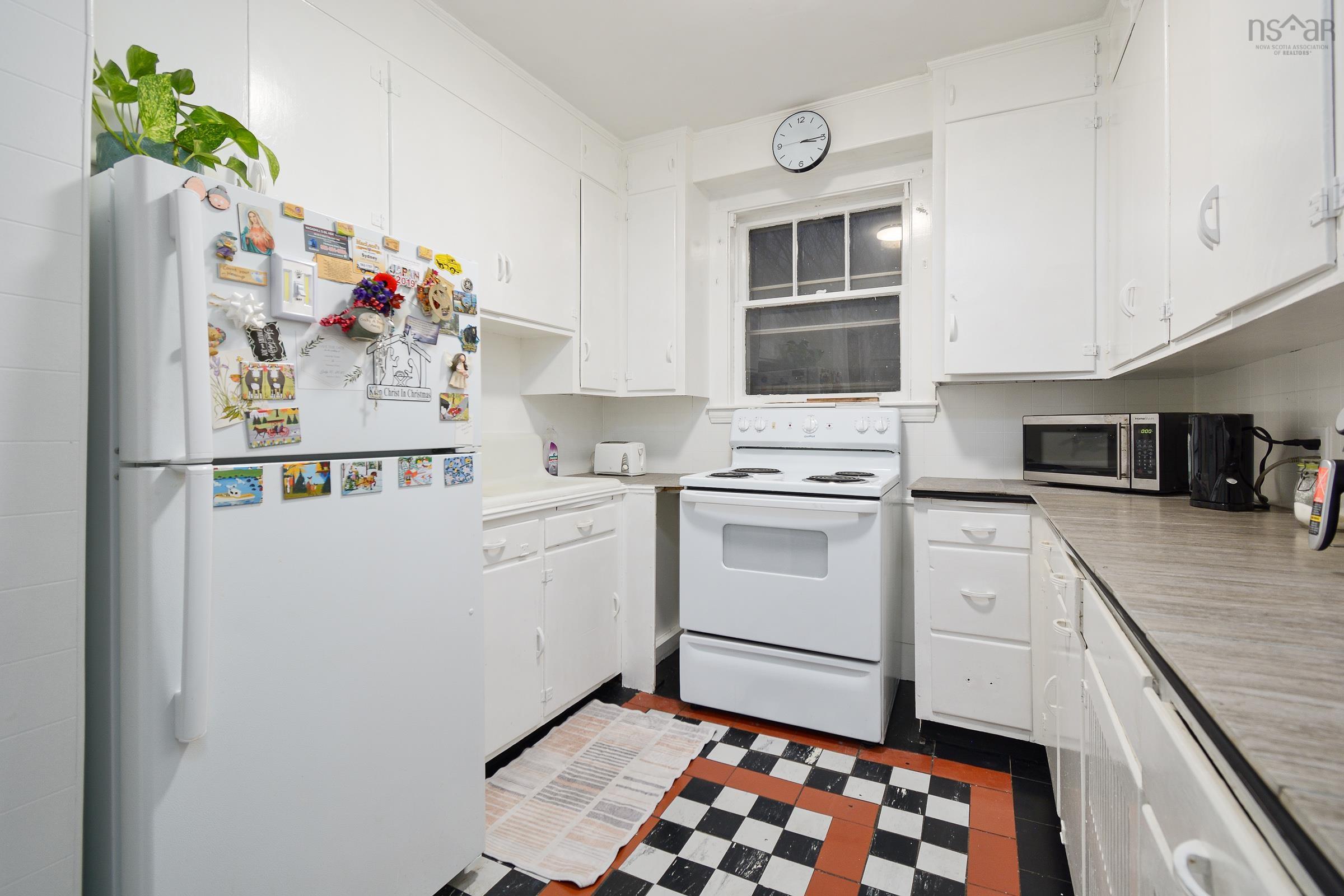 $268,000.00: 841 victoria Road, Sydney