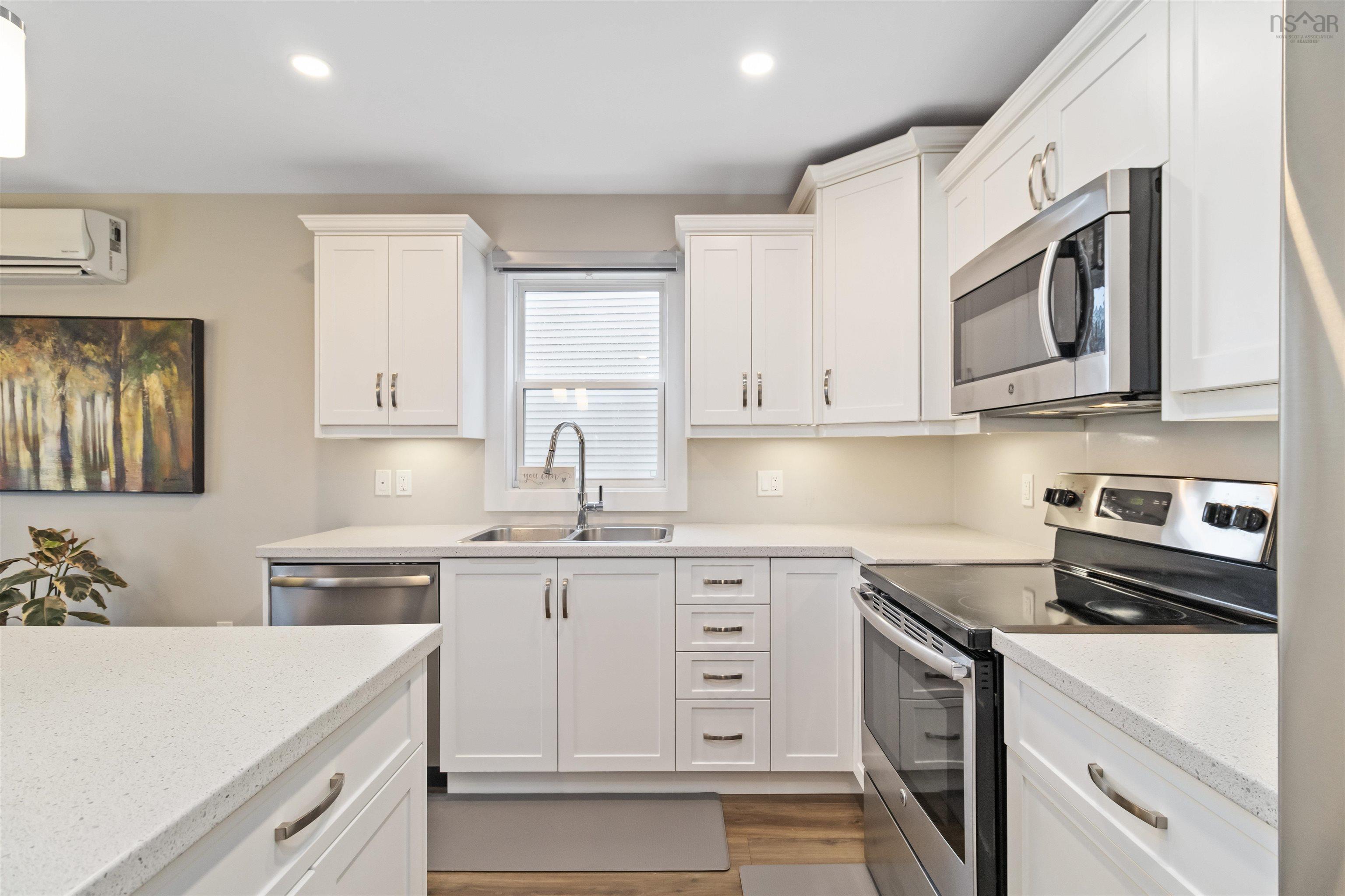 $685,000.00: 333 Alabaster Way, Halifax