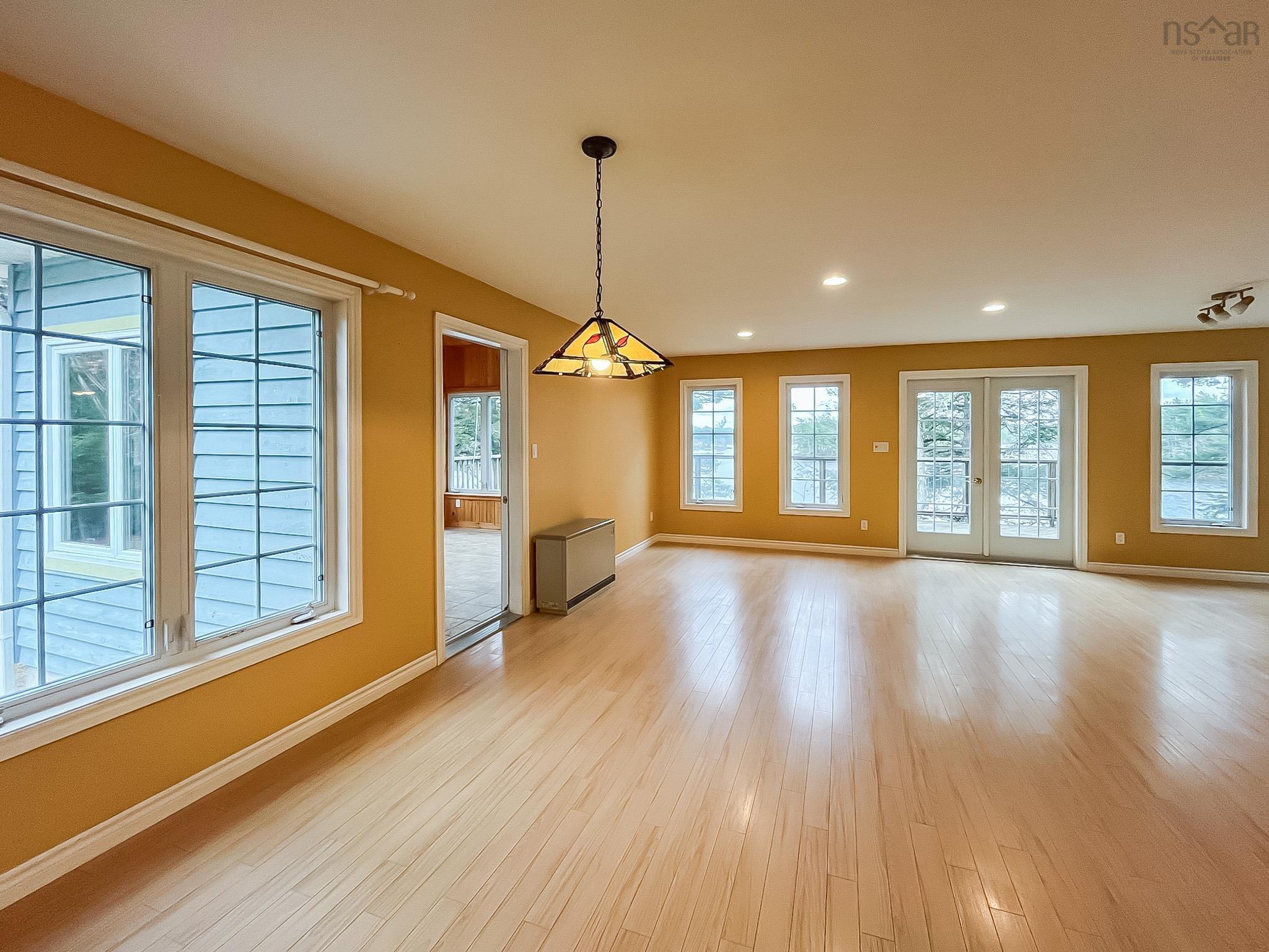 $579,000.00: 73 Cove Road, Labelle