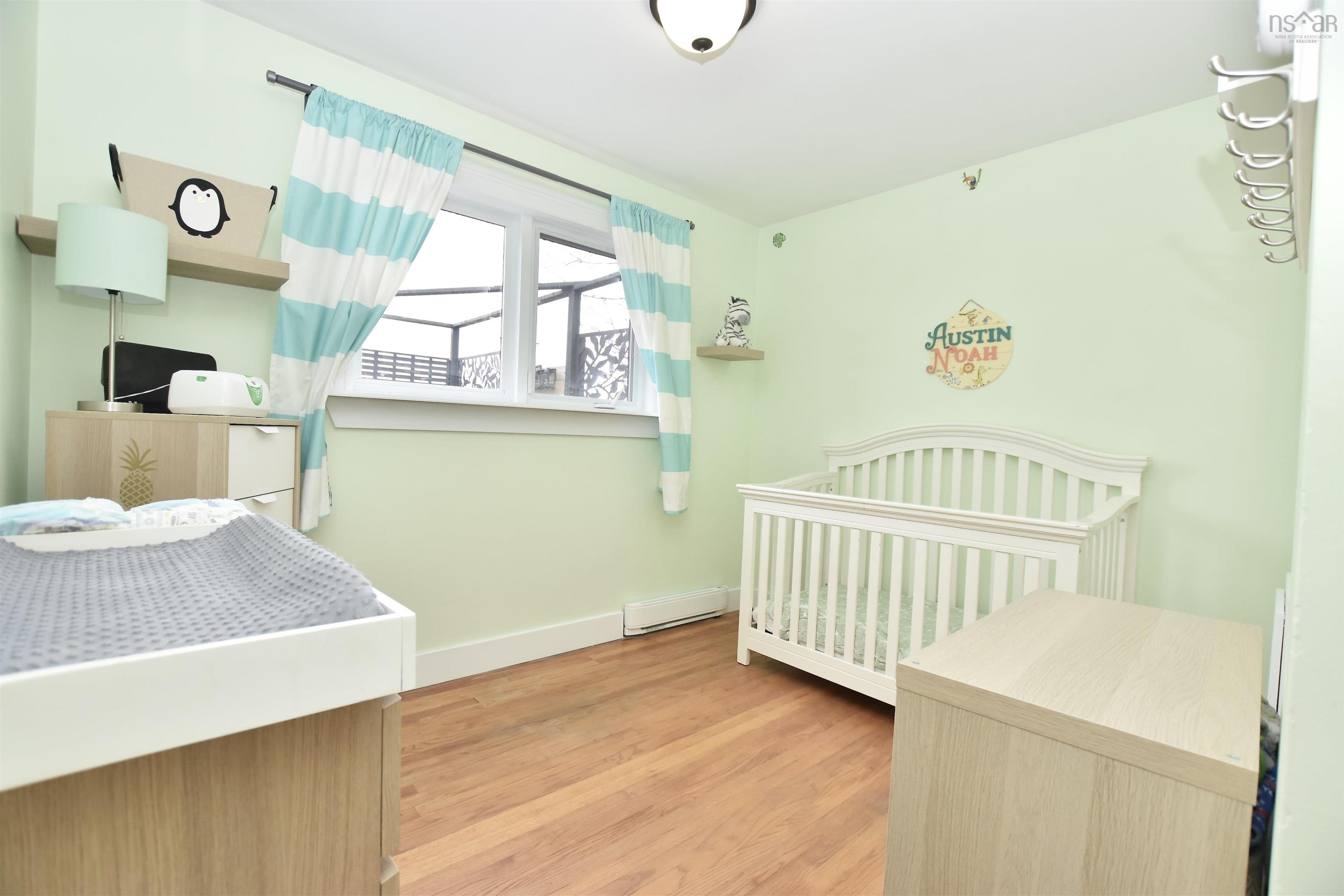 $529,900.00: 10 Lawson Avenue, Dartmouth