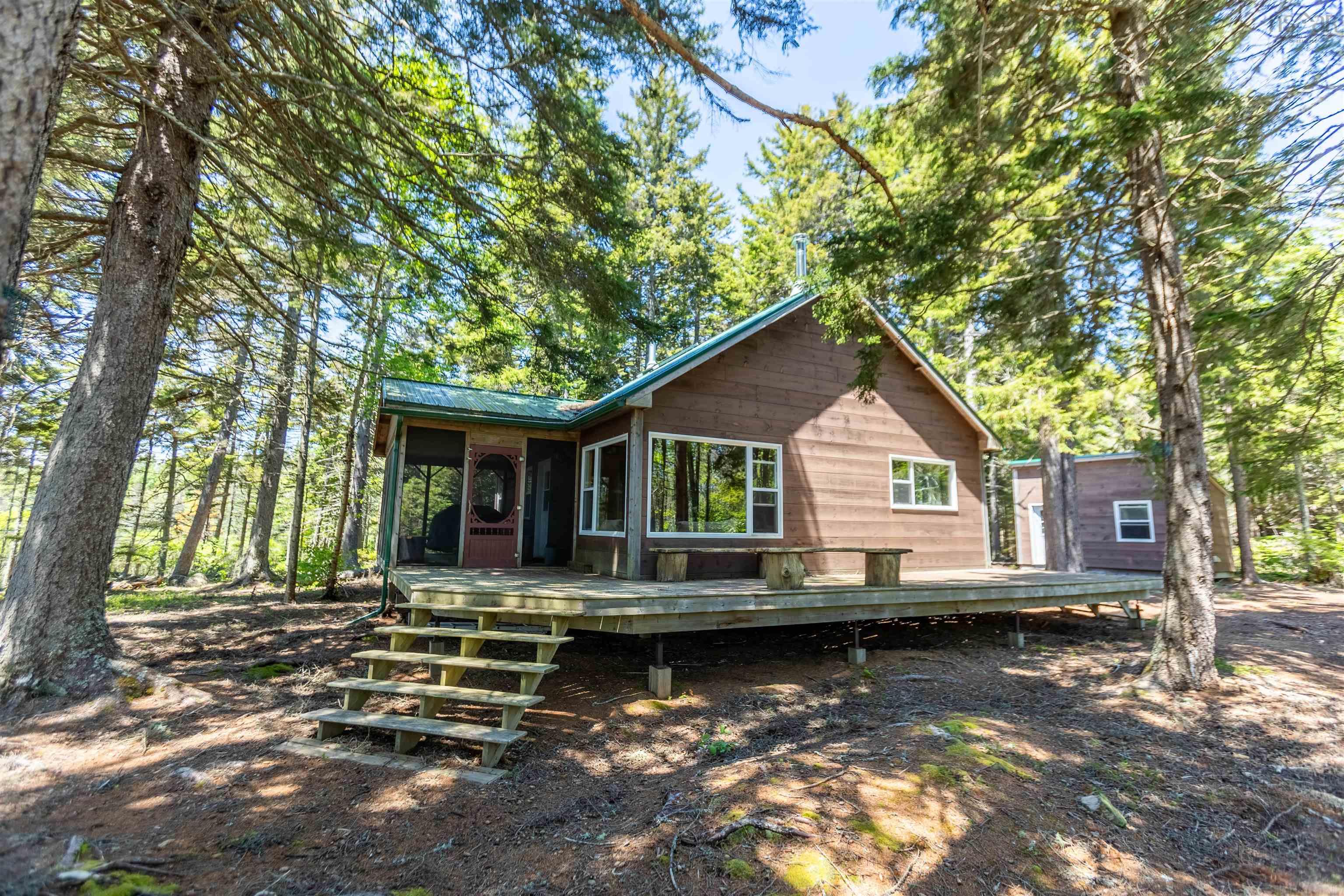 $289,000.00: Camp Third Smith Lake, Fort Lawrence
