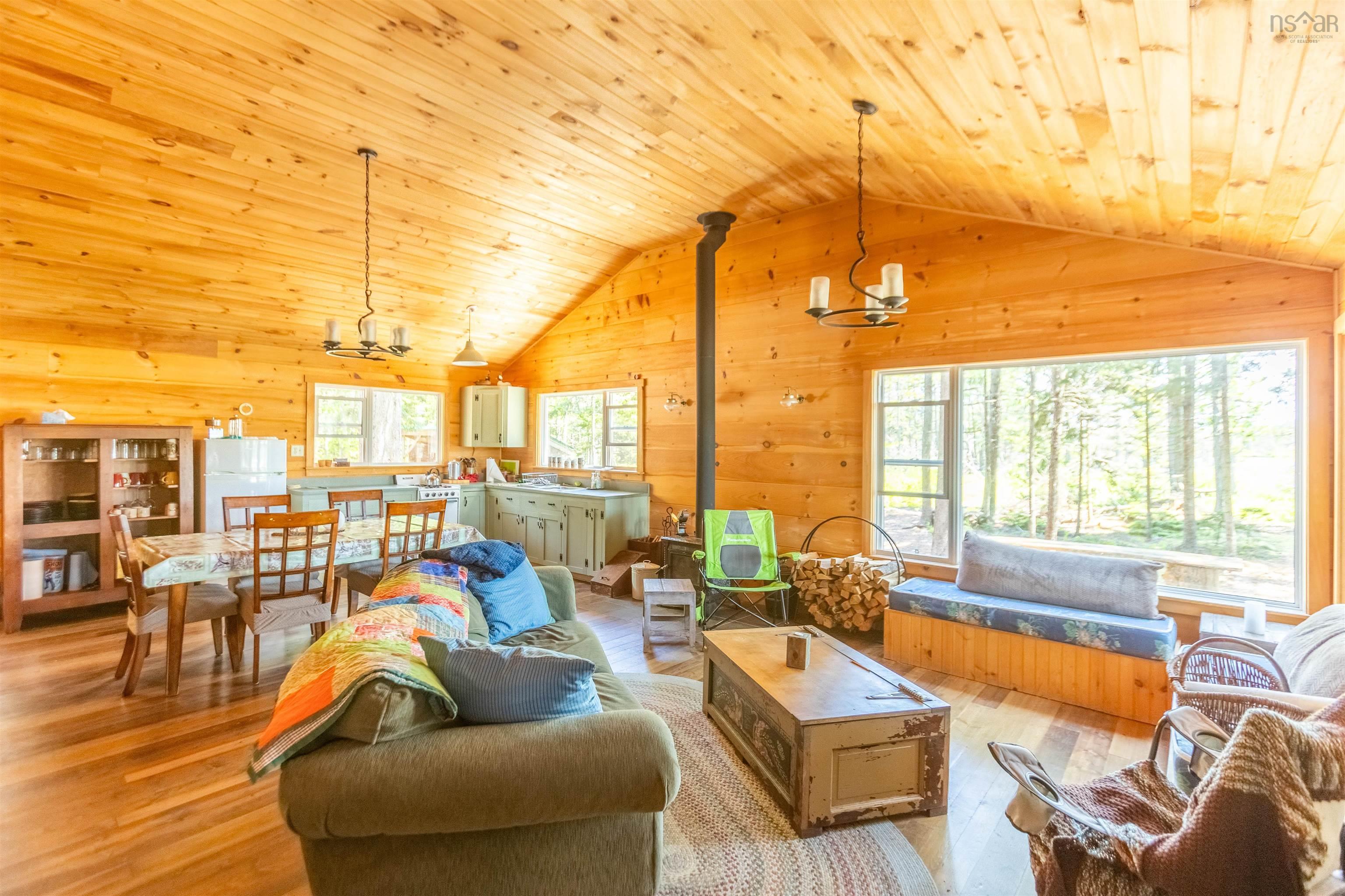 $289,000.00: Camp Third Smith Lake, Fort Lawrence