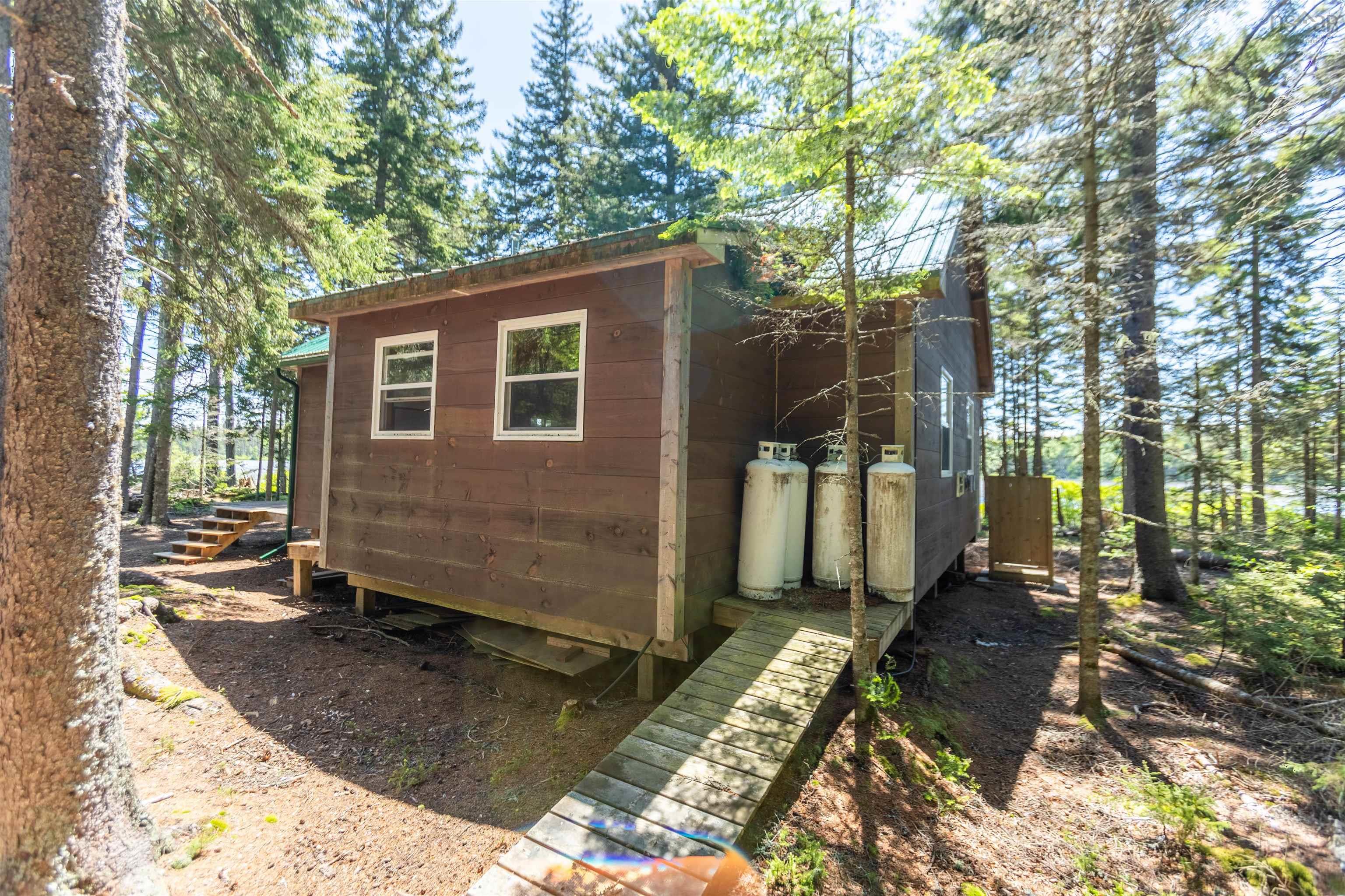 $289,000.00: Camp Third Smith Lake, Fort Lawrence