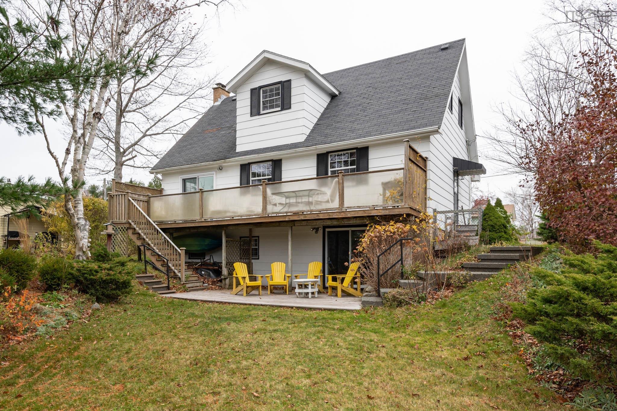 $749,000.00: 5 Wyndrock Drive, Halifax