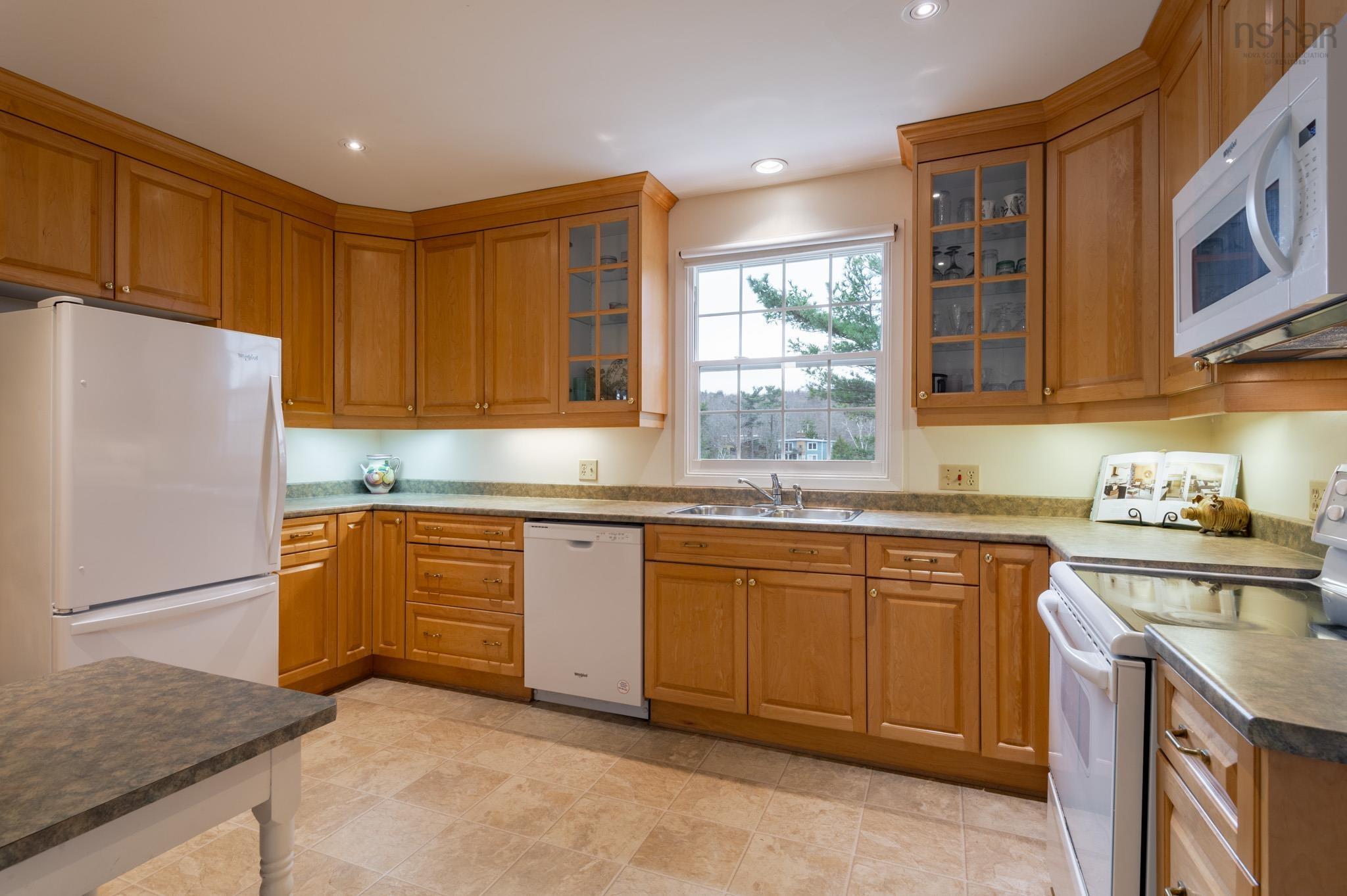 $749,000.00: 5 Wyndrock Drive, Halifax