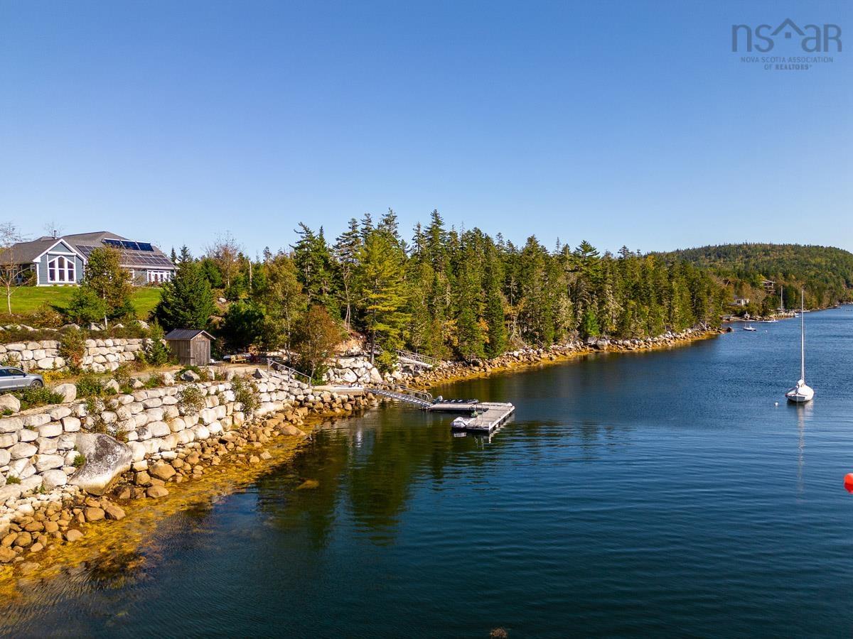 $1,690,000.00: 38 Deer Lane, Deep Cove