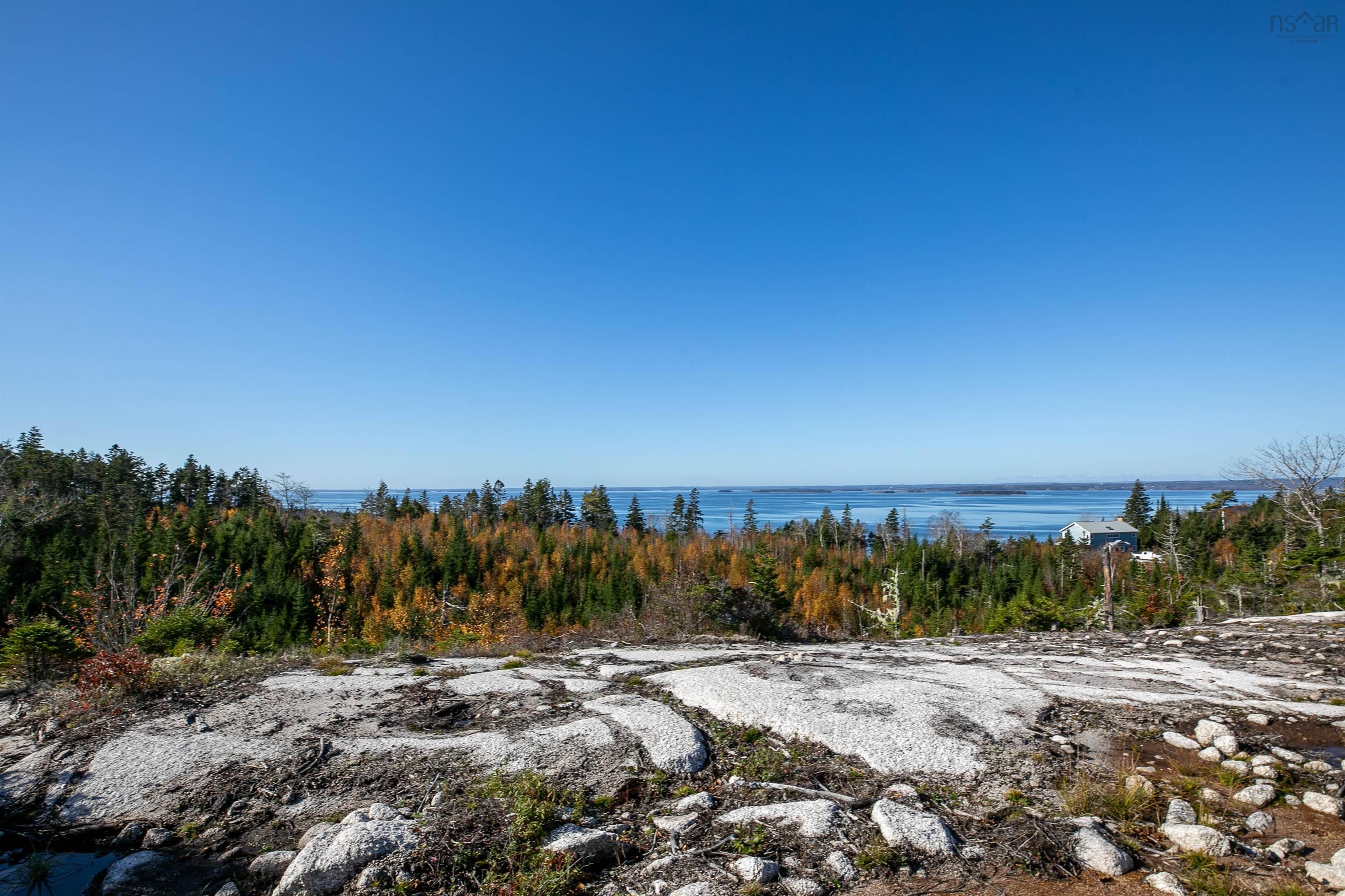 $1,690,000.00: 38 Deer Lane, Deep Cove