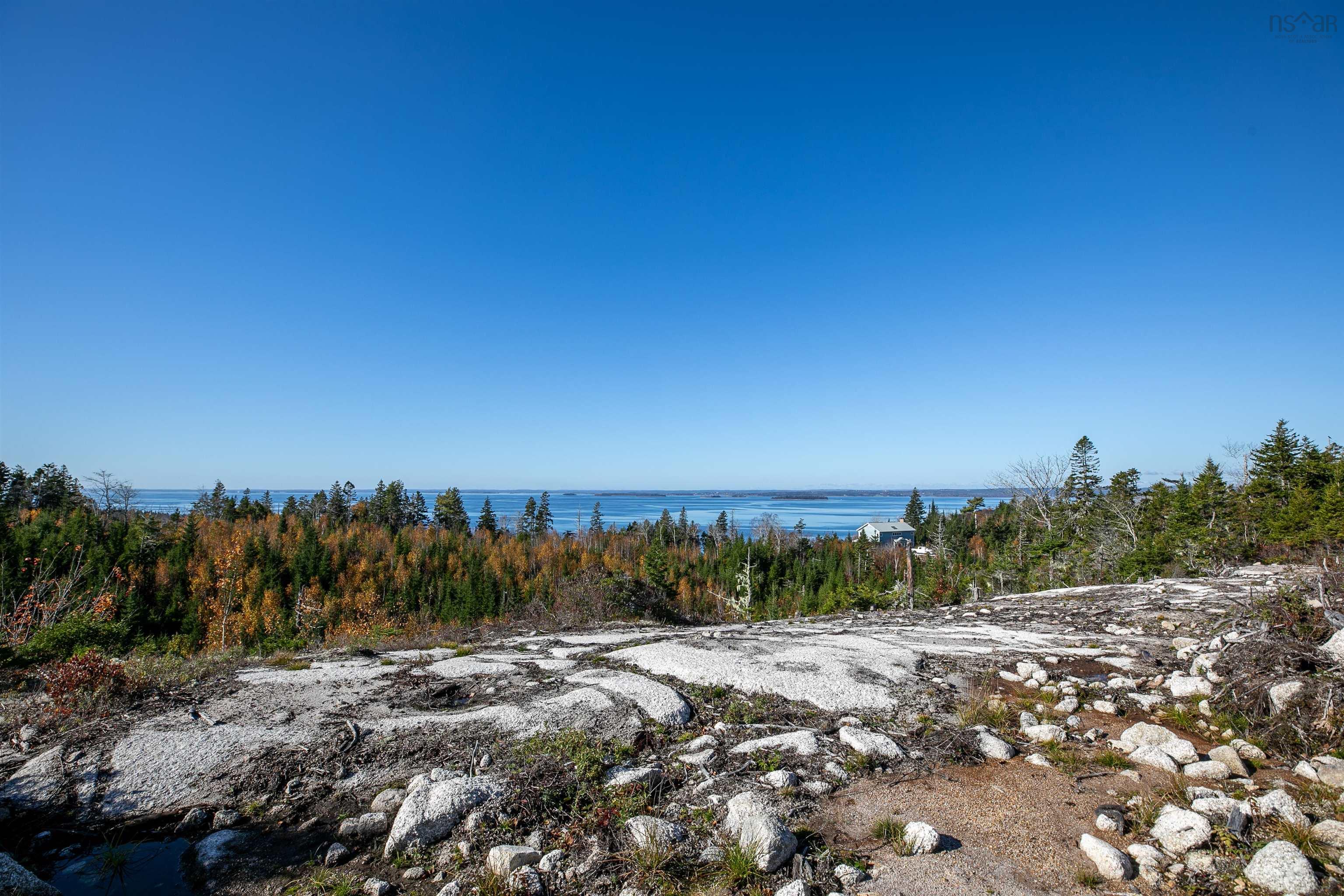 $1,690,000.00: 38 Deer Lane, Deep Cove