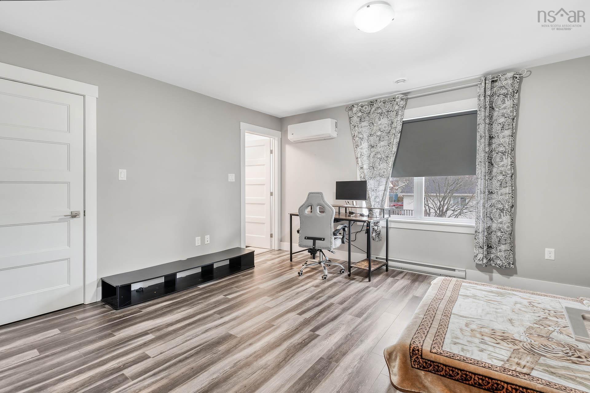 $569,900.00: 43 Castlebridge Lane, Eastern Passage