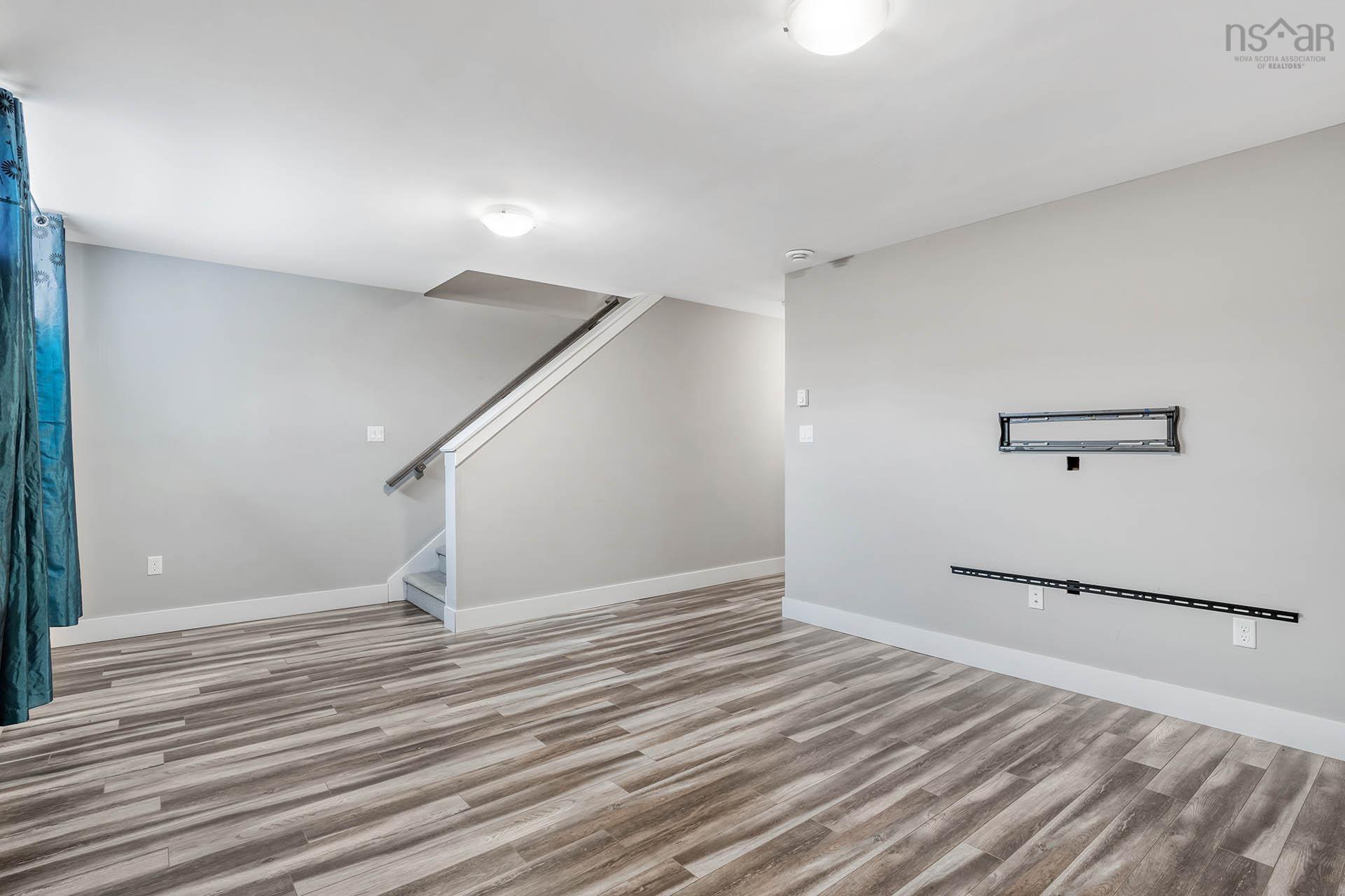$569,900.00: 43 Castlebridge Lane, Eastern Passage