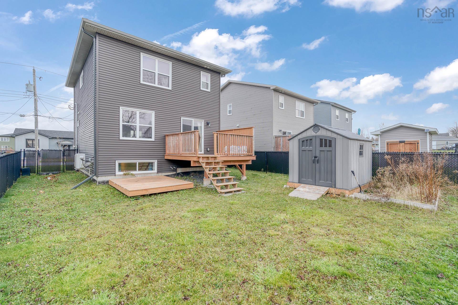 $569,900.00: 43 Castlebridge Lane, Eastern Passage