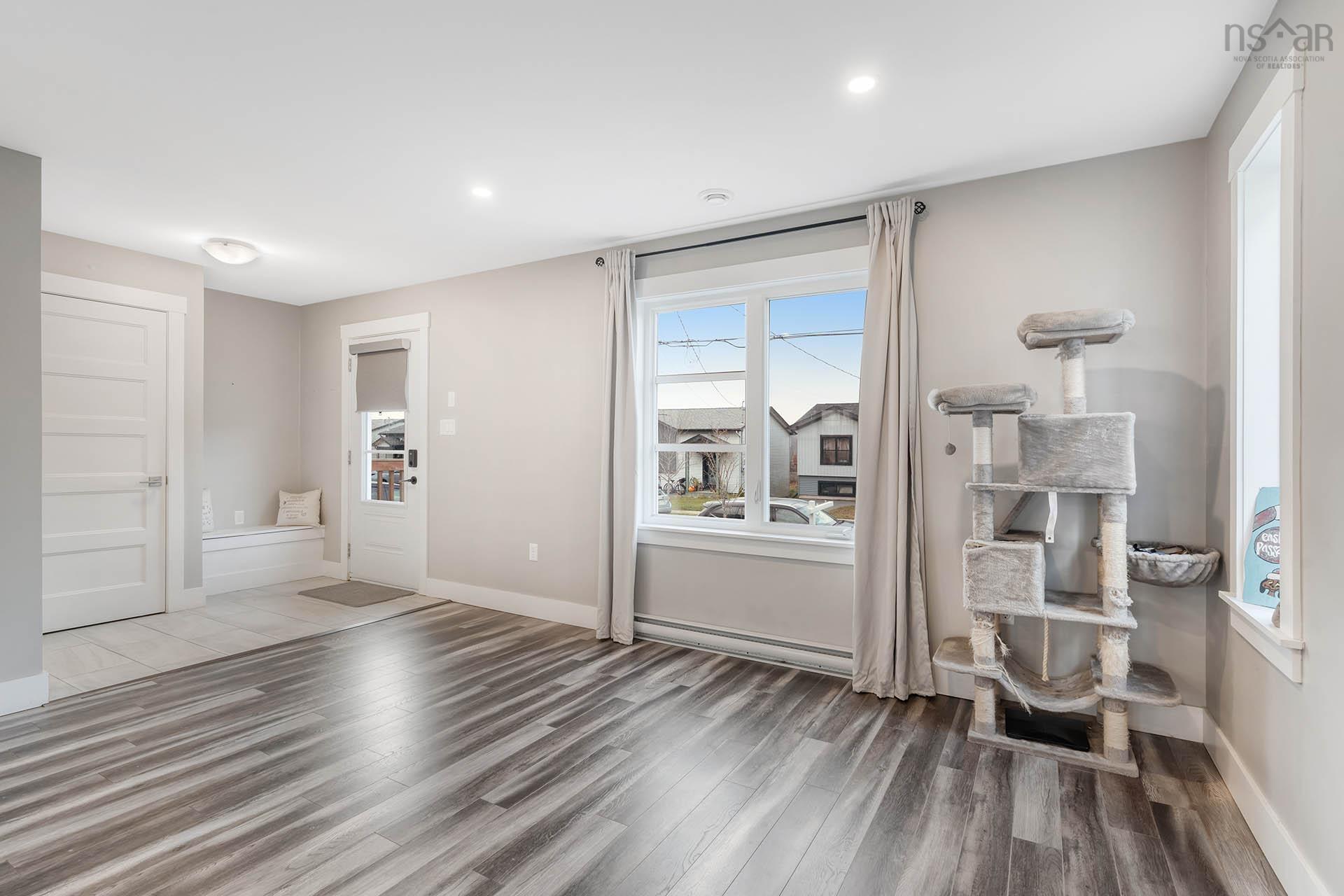 $569,900.00: 43 Castlebridge Lane, Eastern Passage