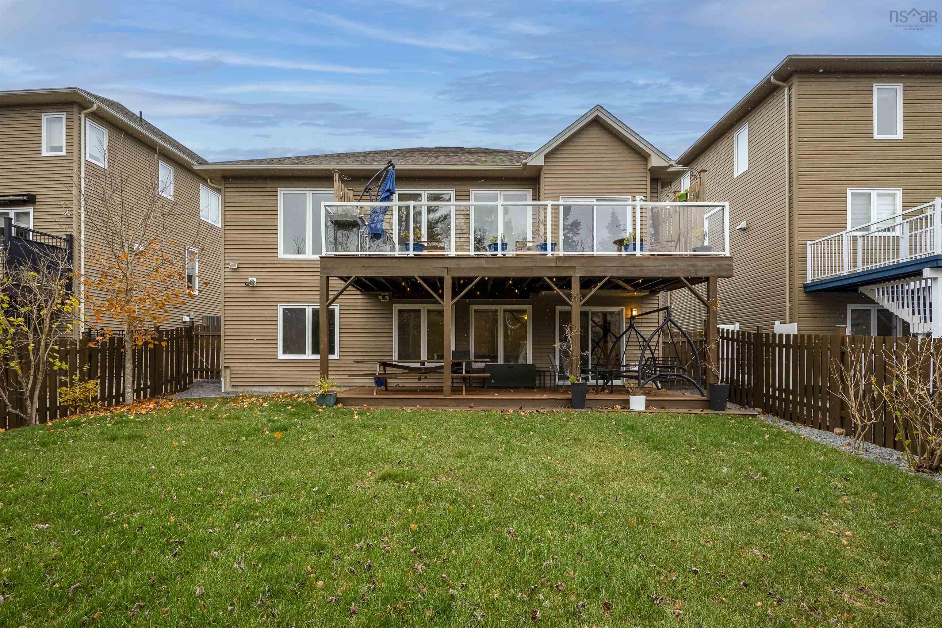 $925,000.00: 46 Sedgewick Place, Bedford South