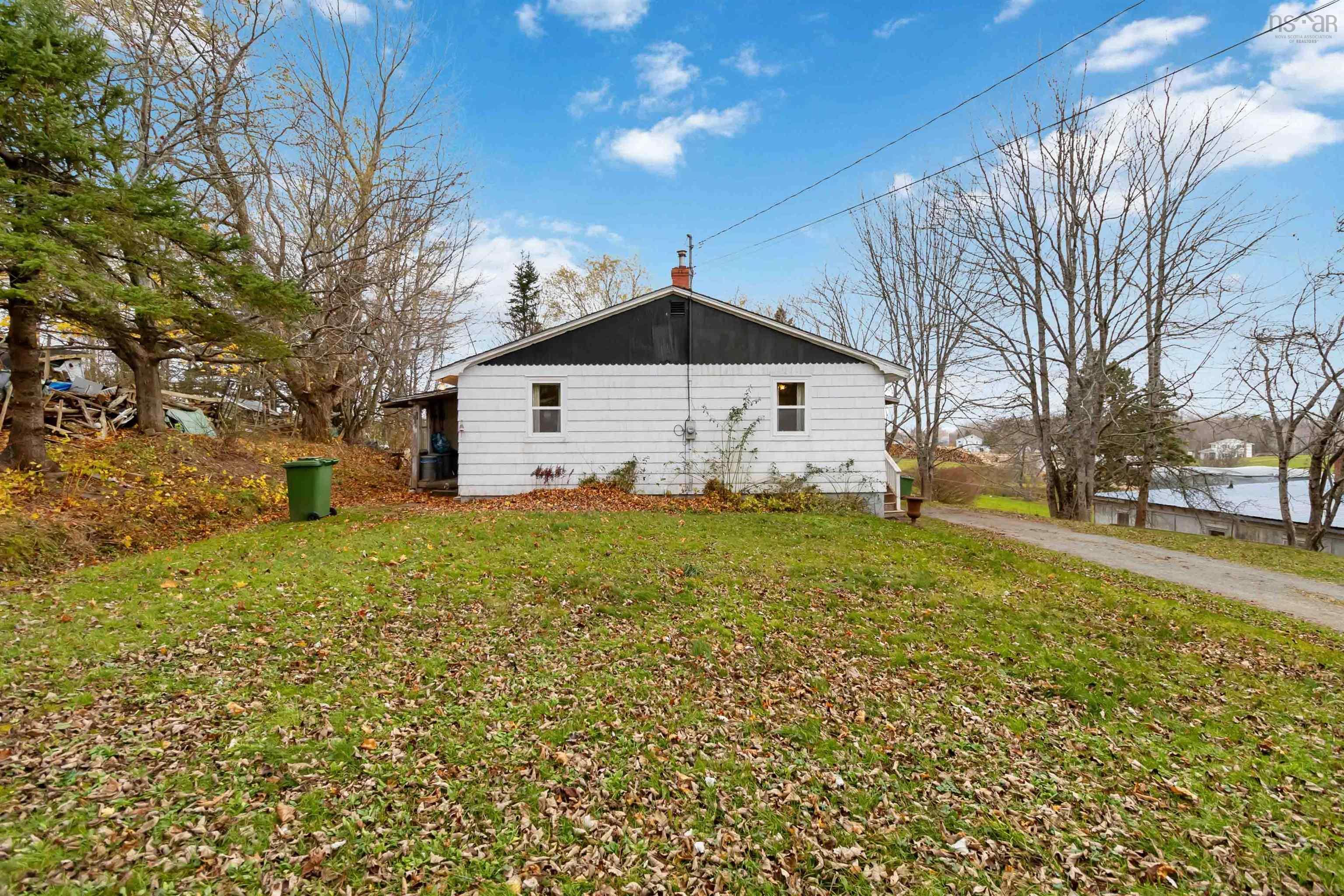 $224,900.00: 13260 Highway 1, Lockhartville