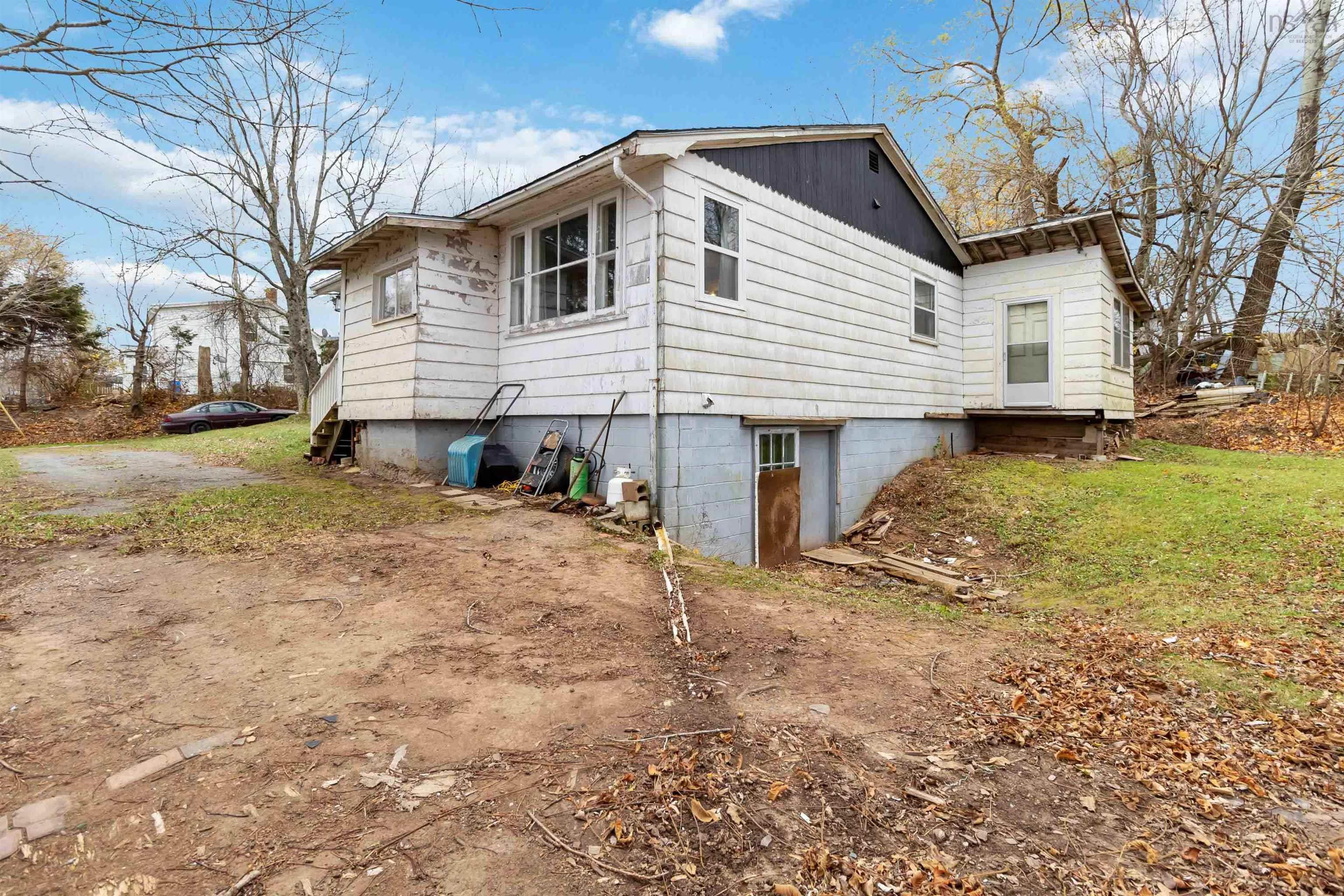 $224,900.00: 13260 Highway 1, Lockhartville