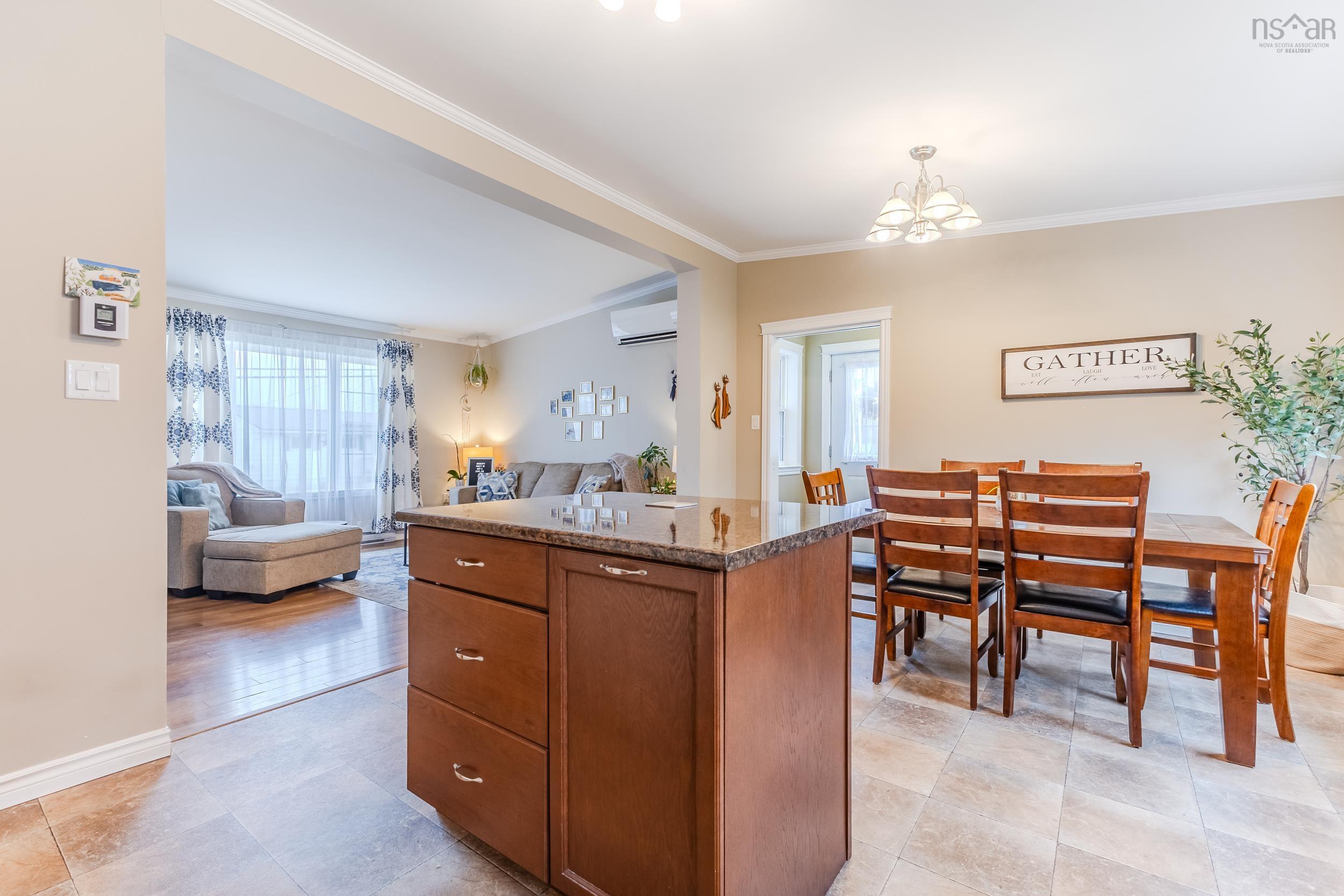 $339,000.00: 6 Senator Avenue, Amherst
