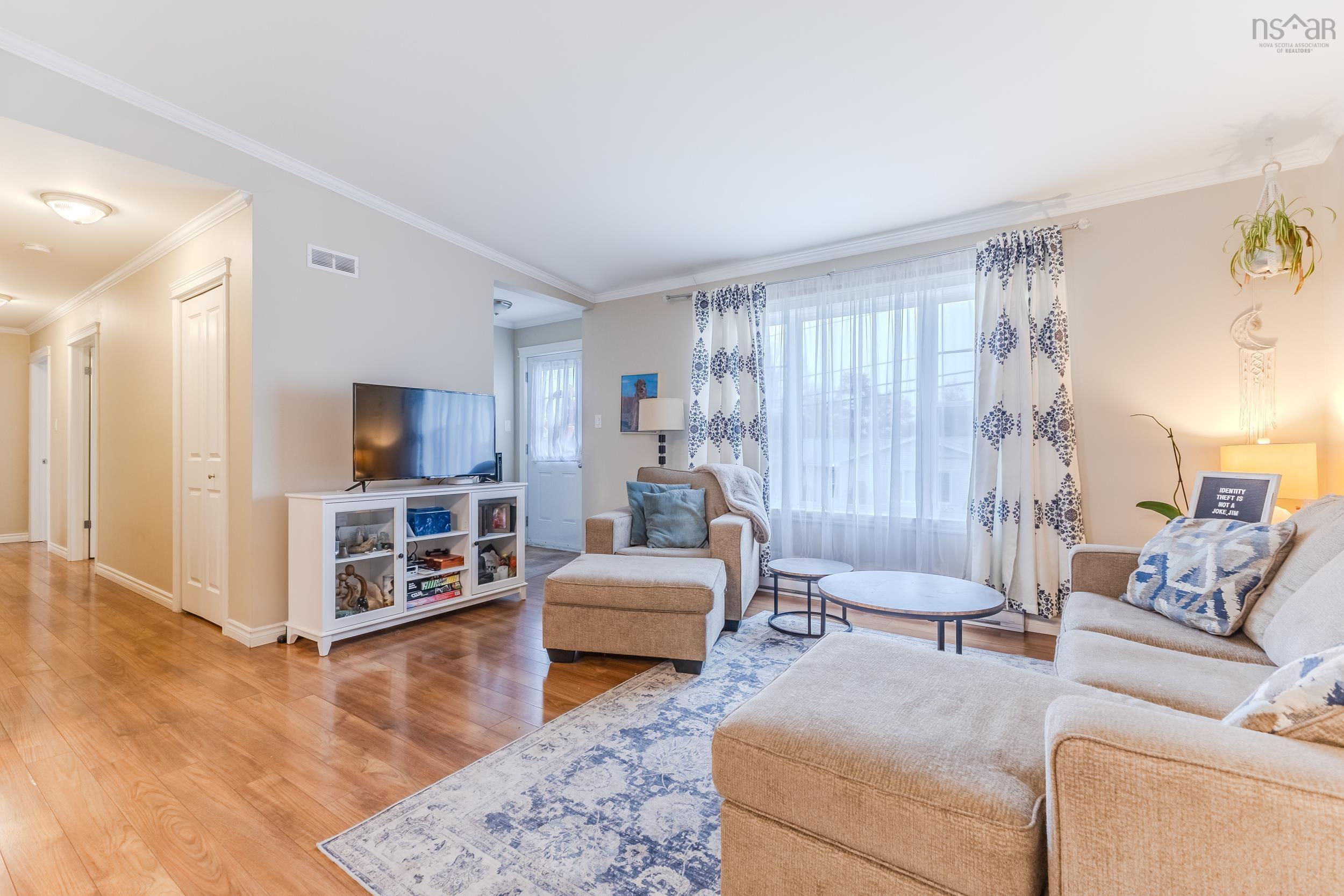 $339,000.00: 6 Senator Avenue, Amherst