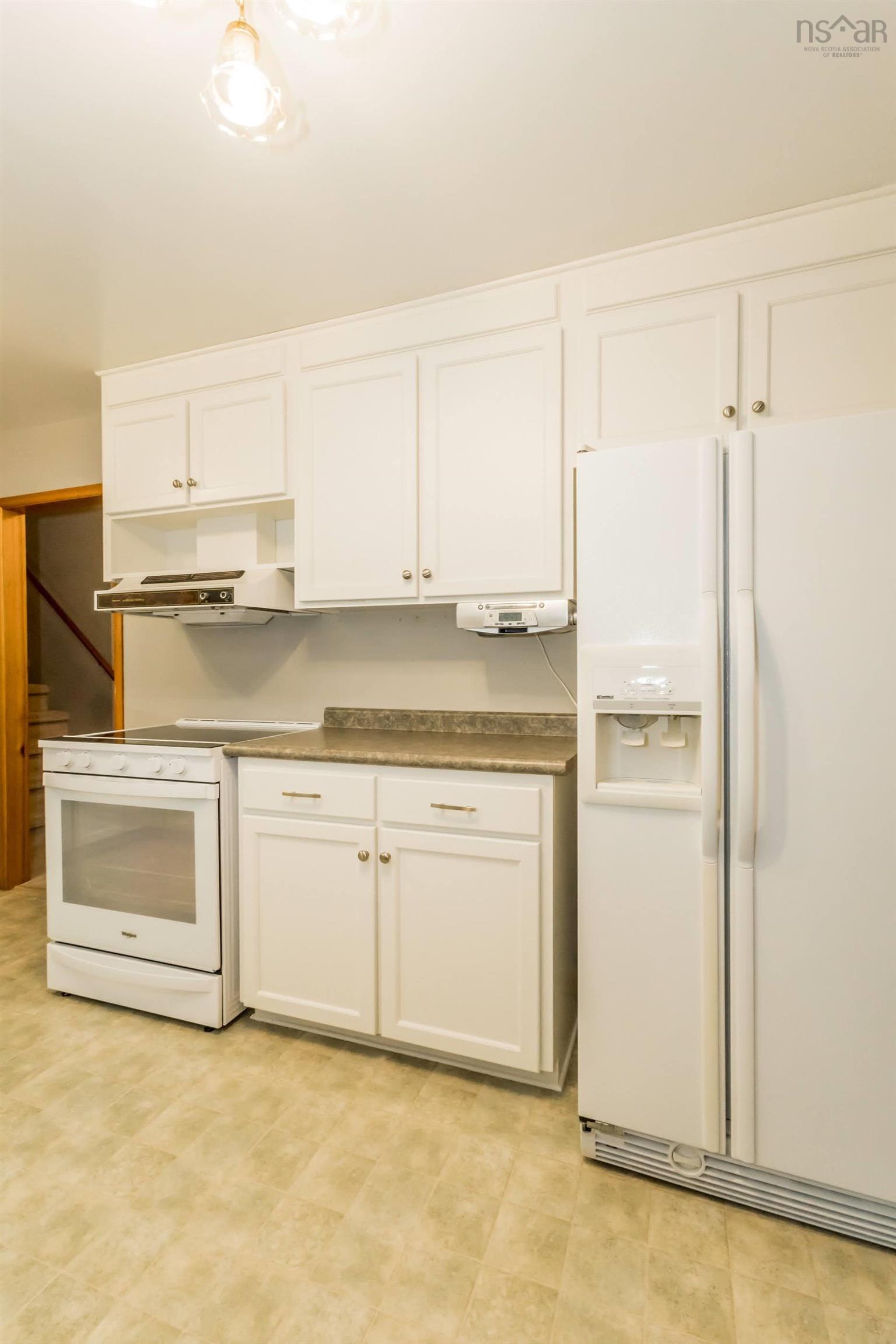$325,000.00: 884 Dalmation Drive, Greenwood