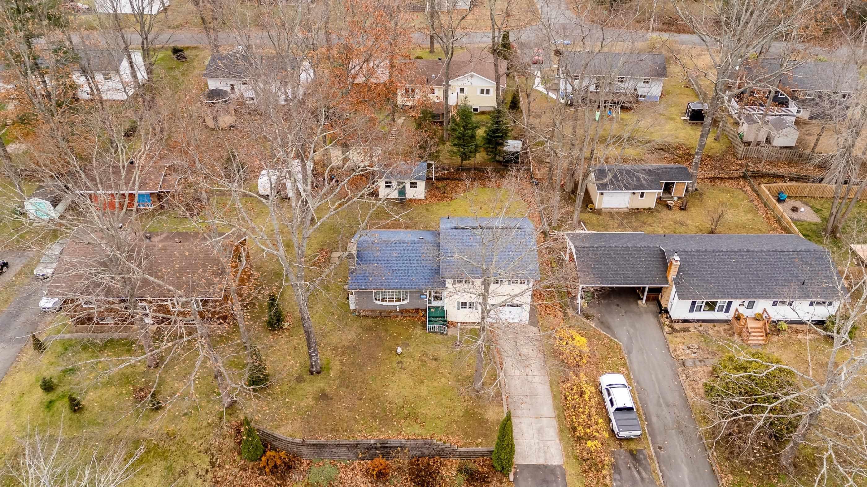 $325,000.00: 884 Dalmation Drive, Greenwood