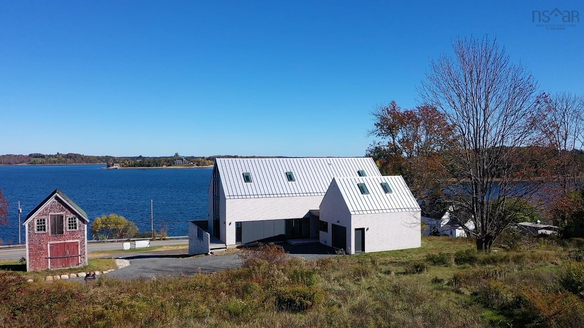 $2,595,000.00: 9292 Highway 3, Maders Cove