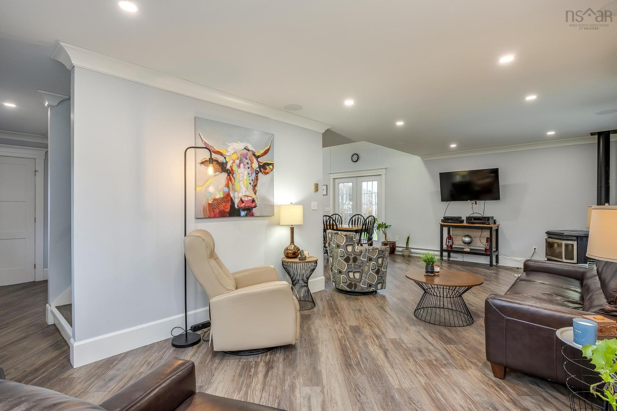 $559,900.00: 45 Murray Street, Brooklyn Corner