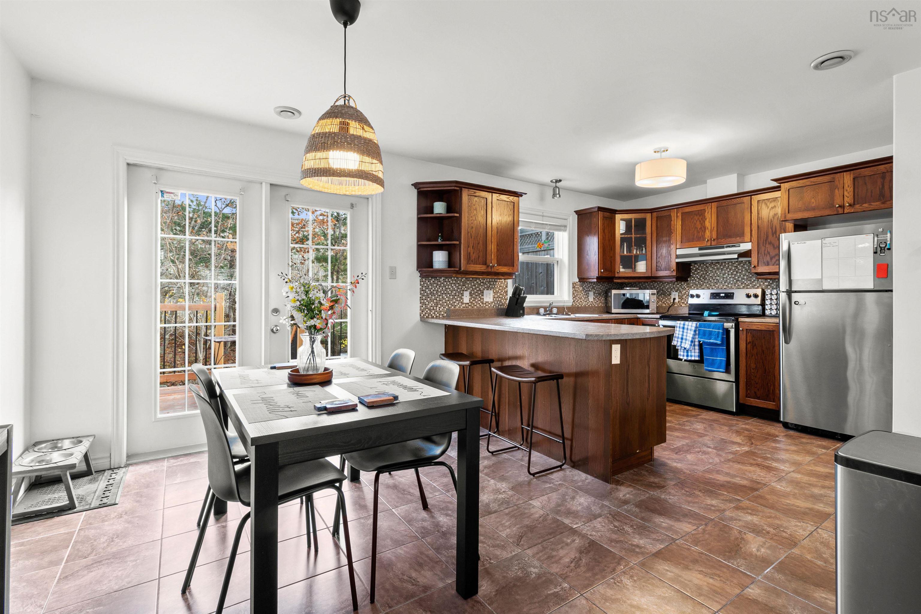 $399,900.00: 43 Lovell Lane, Halifax