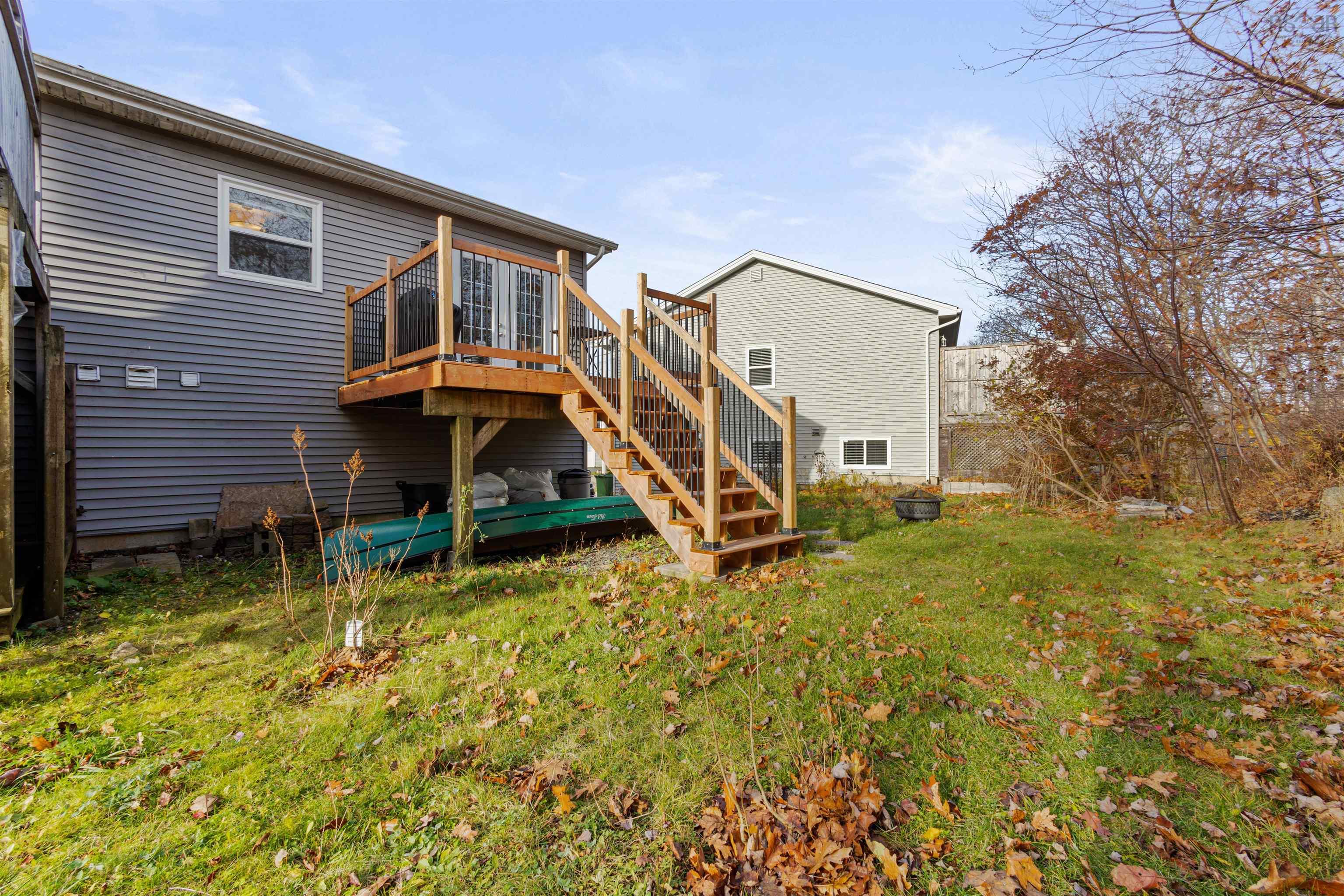 $399,900.00: 43 Lovell Lane, Halifax