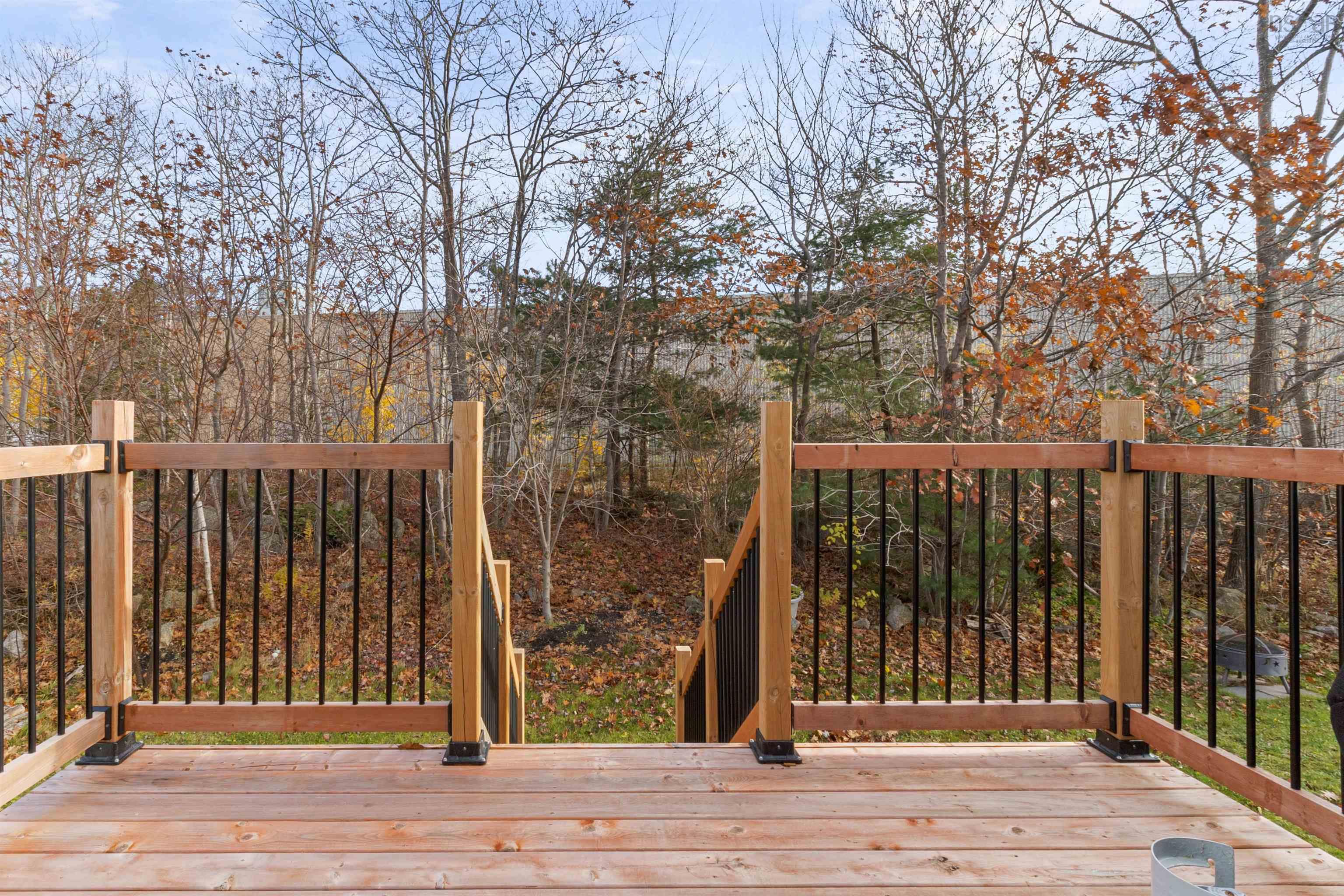 $399,900.00: 43 Lovell Lane, Halifax