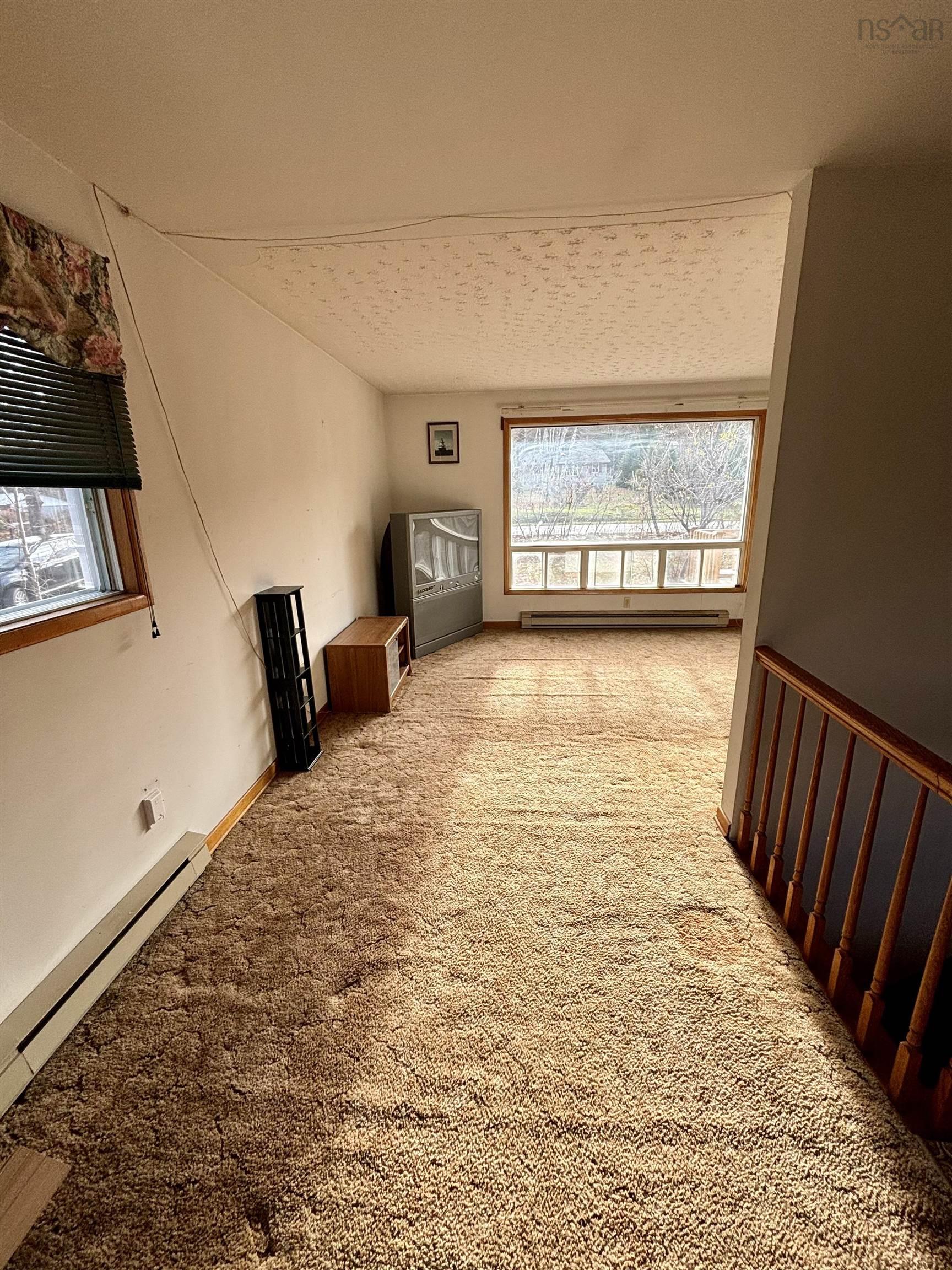$225,000.00: 969 Highway 202, West Gore