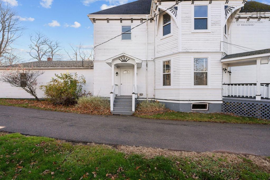 $349,900.00: 204 Water Street, Pugwash